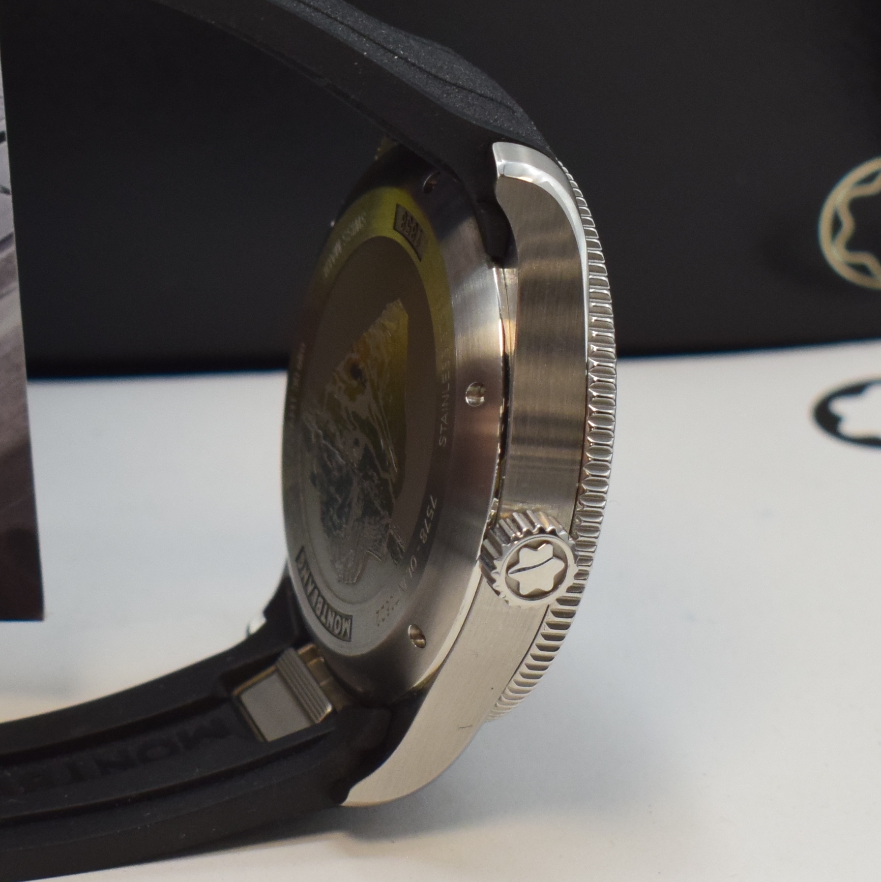 Detail c: MONTBLANC ungetragene Herrenarmbanduhr Iced Sea Referenz 129372, Schweiz verk. lt. beil. Pap. 04/2024, Automatik, Edelstahlgeh. inkl. orig. ...