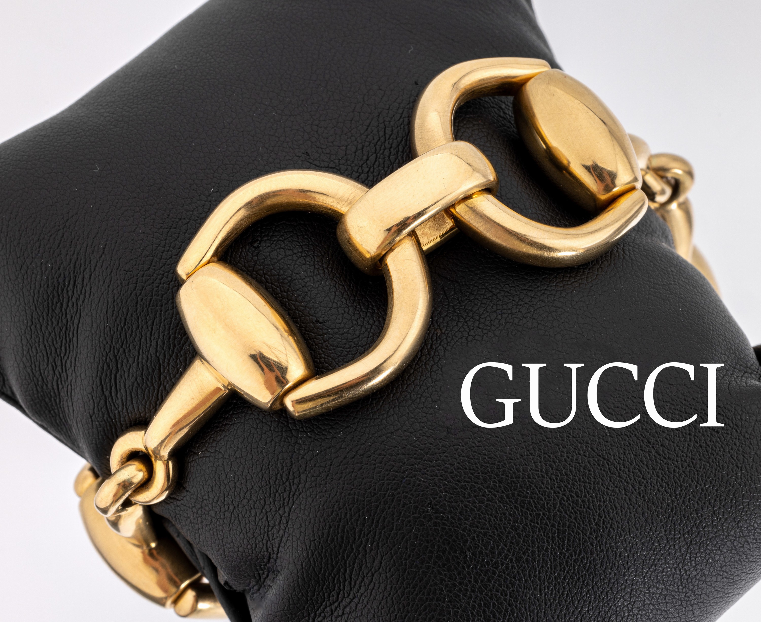 18 kt Gold GUCCI Armband, GG 750/000, Modell Horsebit, L. ca. 19 cm, Klappverschluss, sign., ca. 62.7 g