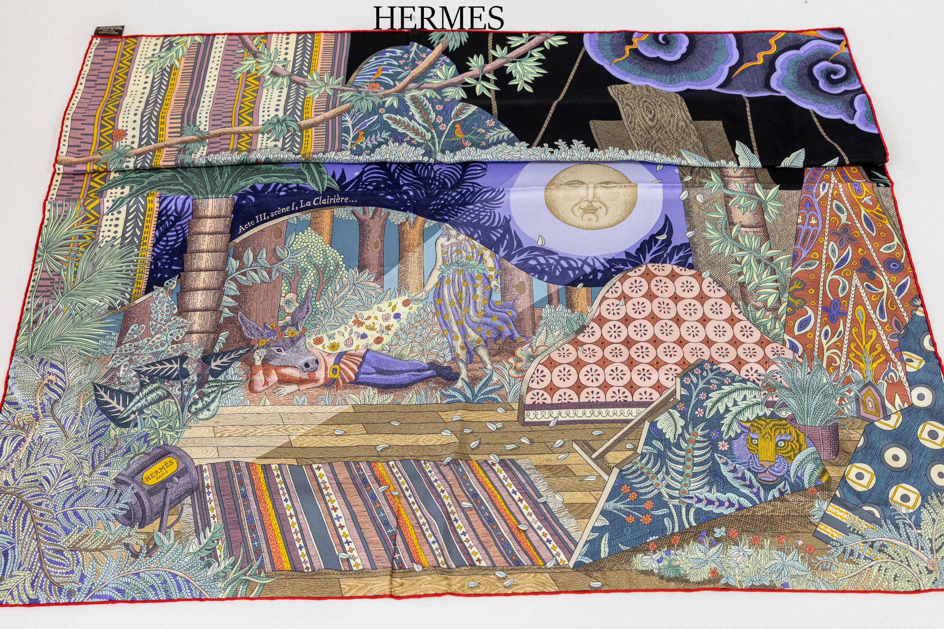 Hermes Seidencarree Acte III, scne I, La Clairiere..., Design Edouard Baribeaud, 2019, 100% Seide handrolliert, bunter Seidenkörper, roter Rand, ...