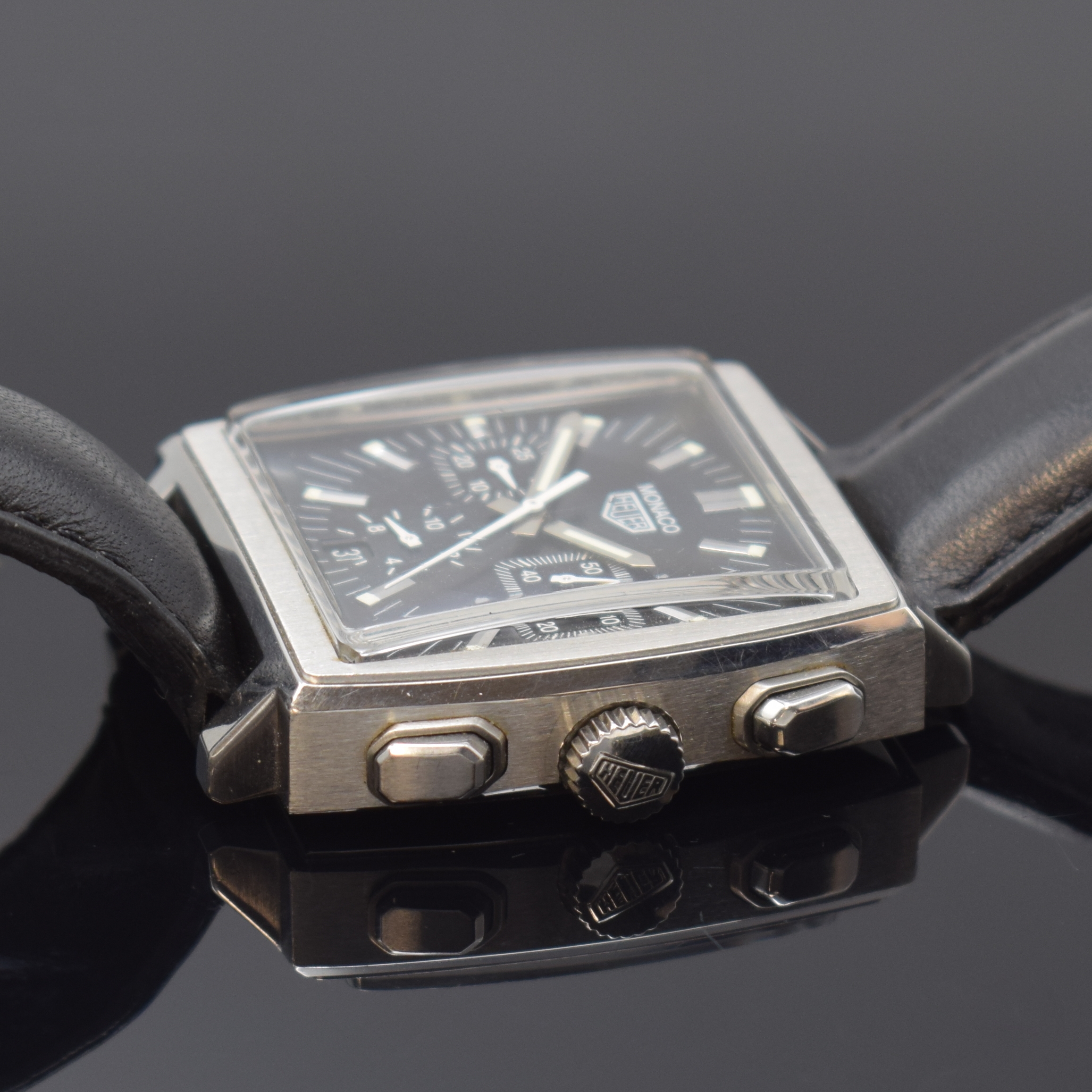 Detail c: HEUER Armbandchronograph Monaco by TAG Heuer Referenz CS2111, Automatik, Schweiz um 2000, Edelstahlgeh. inkl. orig. Lederband m. orig. Dornschl., ...