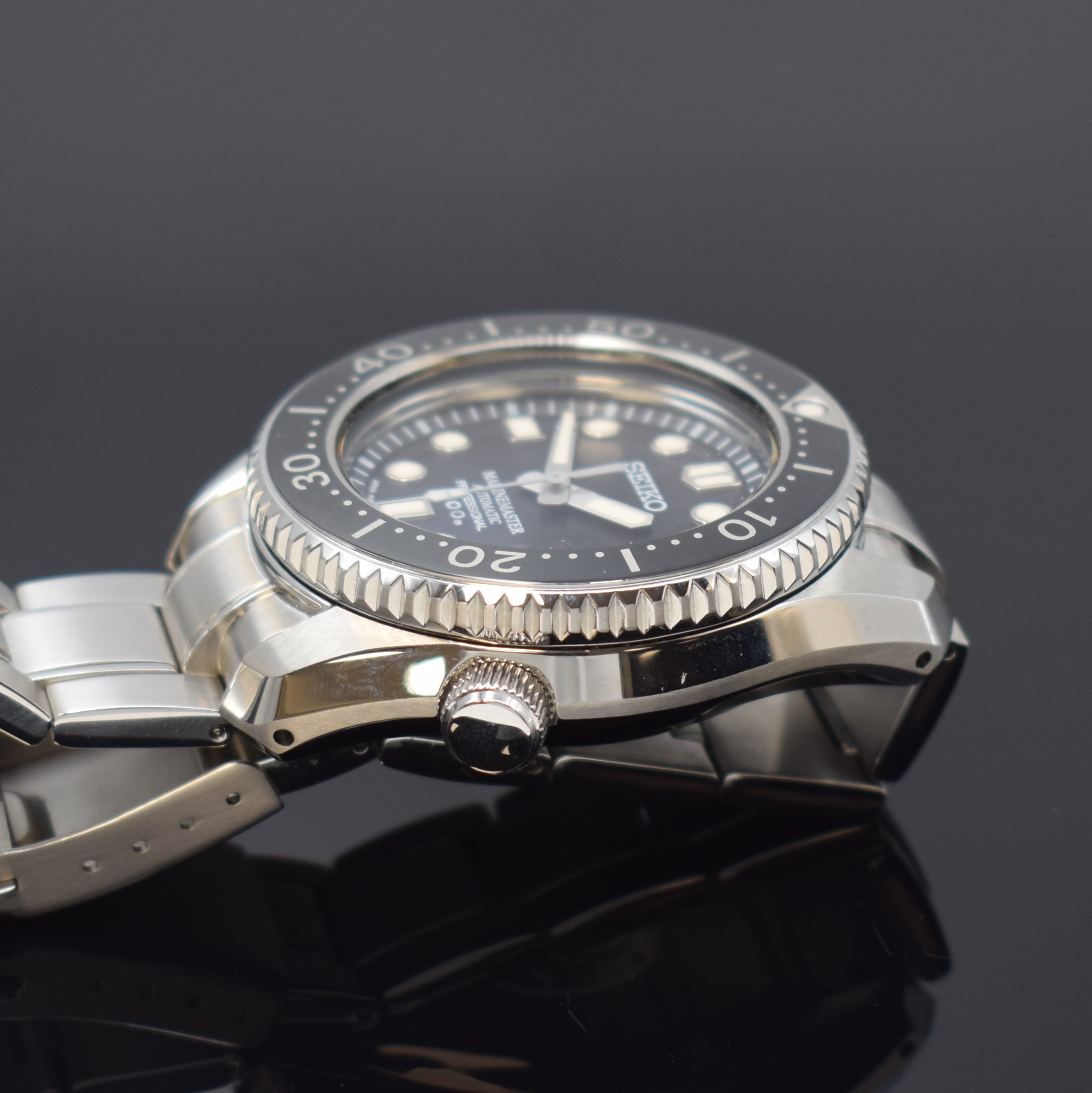 Detail c: SEIKO Taucheruhr Marinemaster Referenz SBDX001 / 8L35-0010, Automatik, Japan um 2010, massives Edelstahlgeh. inkl. orig. Gliederband m. ...