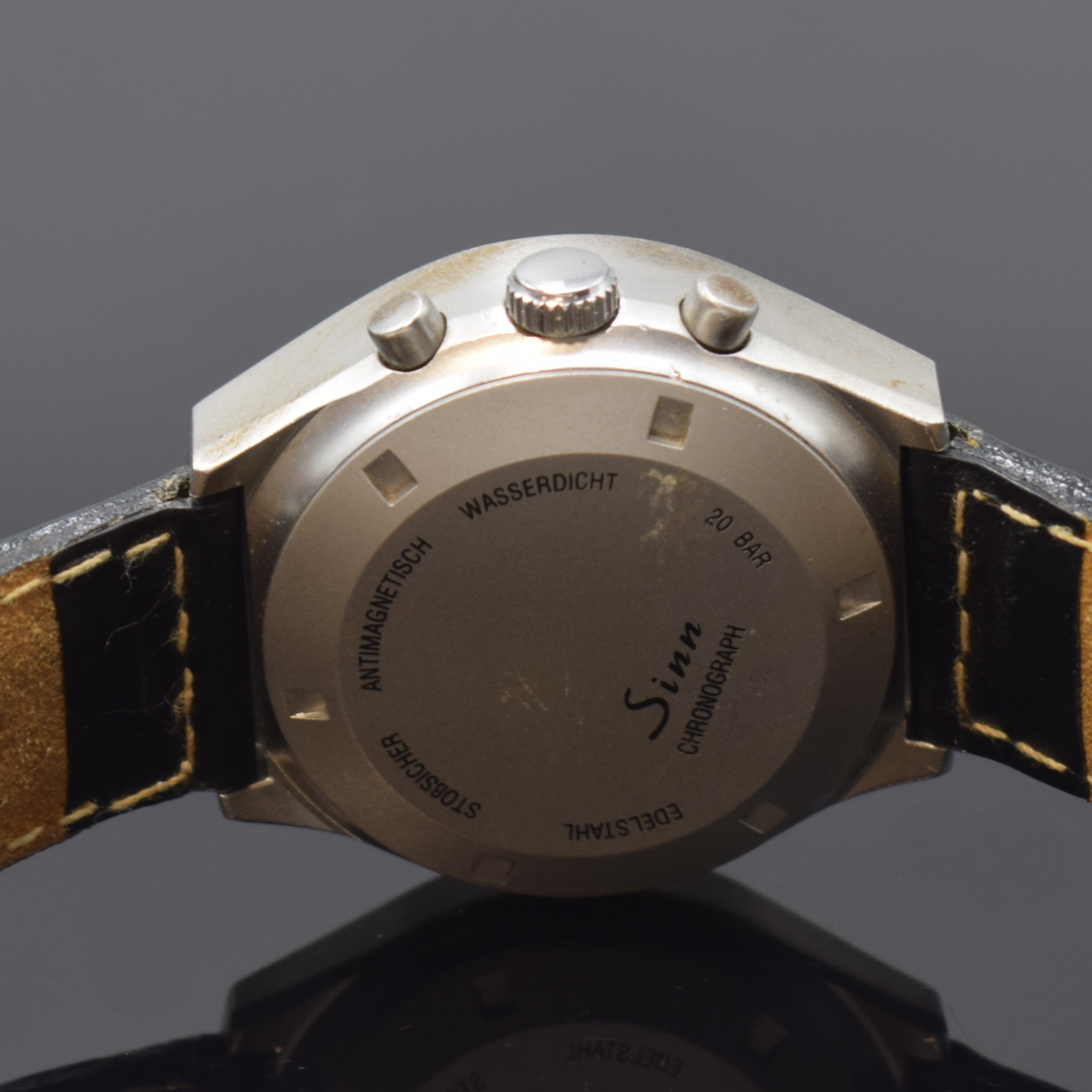 Detail c: SINN Armbandchronograph Referenz 157, Automatik, Schweiz/Deutschland um 1990, Edelstahlgeh. inkl. neutr. Lederband, Boden und Krone verschr., ...