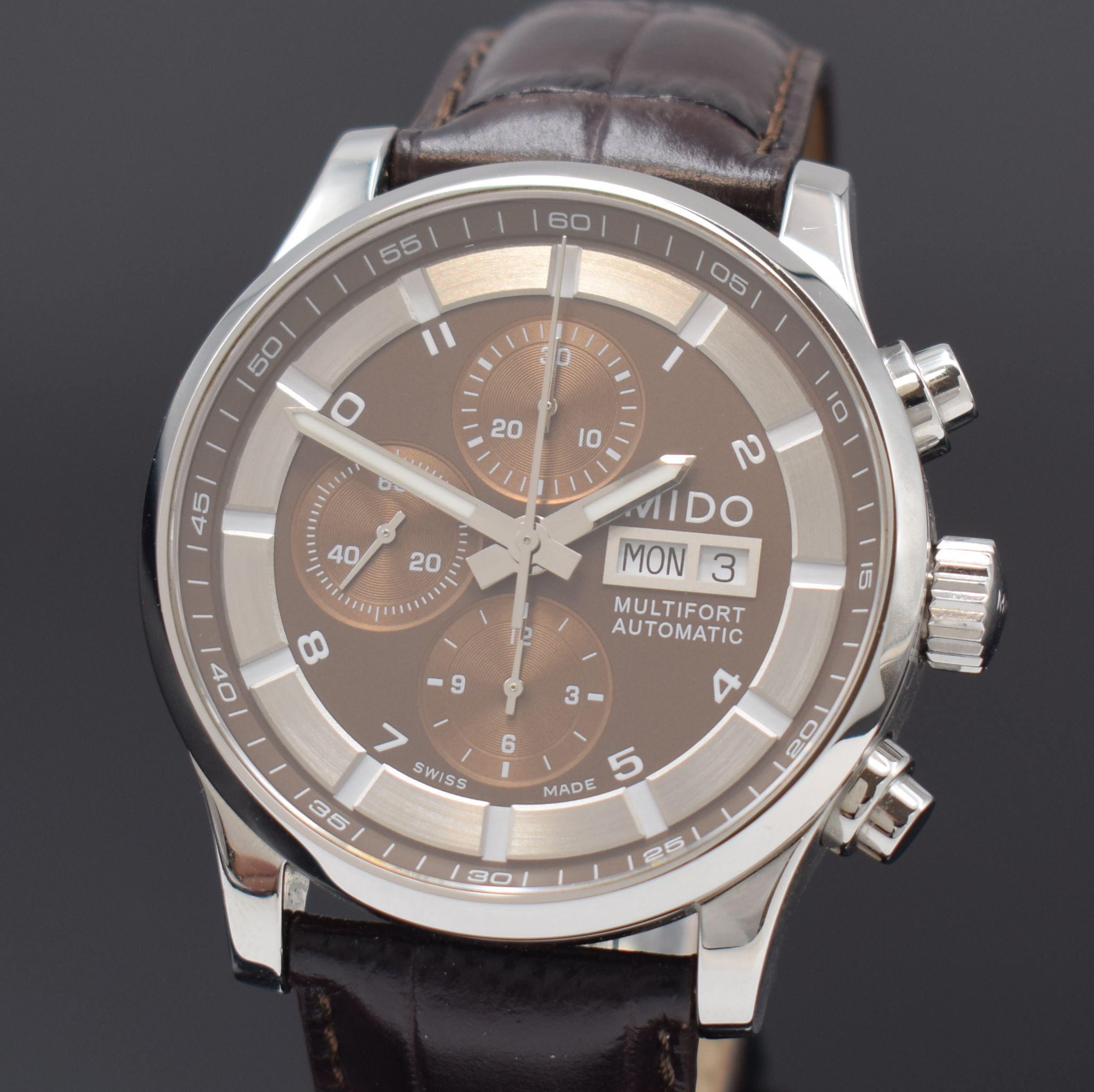 Detail a: MIDO Armbandchronograph Multifort Referenz M005614A, Automatik, Schweiz um 2020, Edelstahlgeh. inkl. orig. Lederband m. dopp. Faltschl., beids. ...