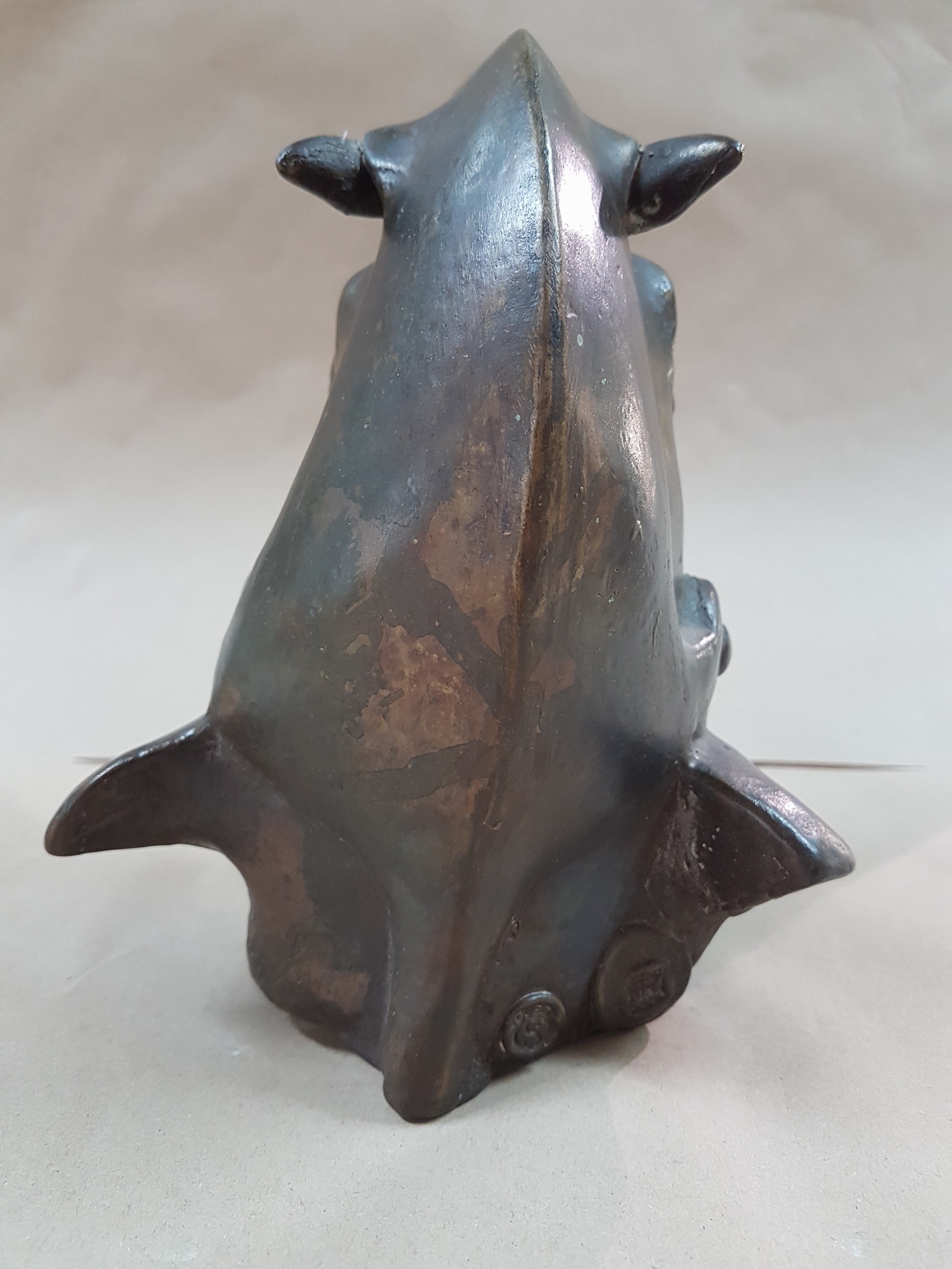 Detail c: Gernot Rumpf, geb. 1941 Kaiserslautern, Einhorn, Bronzeguss, signiert, num. 8/25, H. ca. 23cm