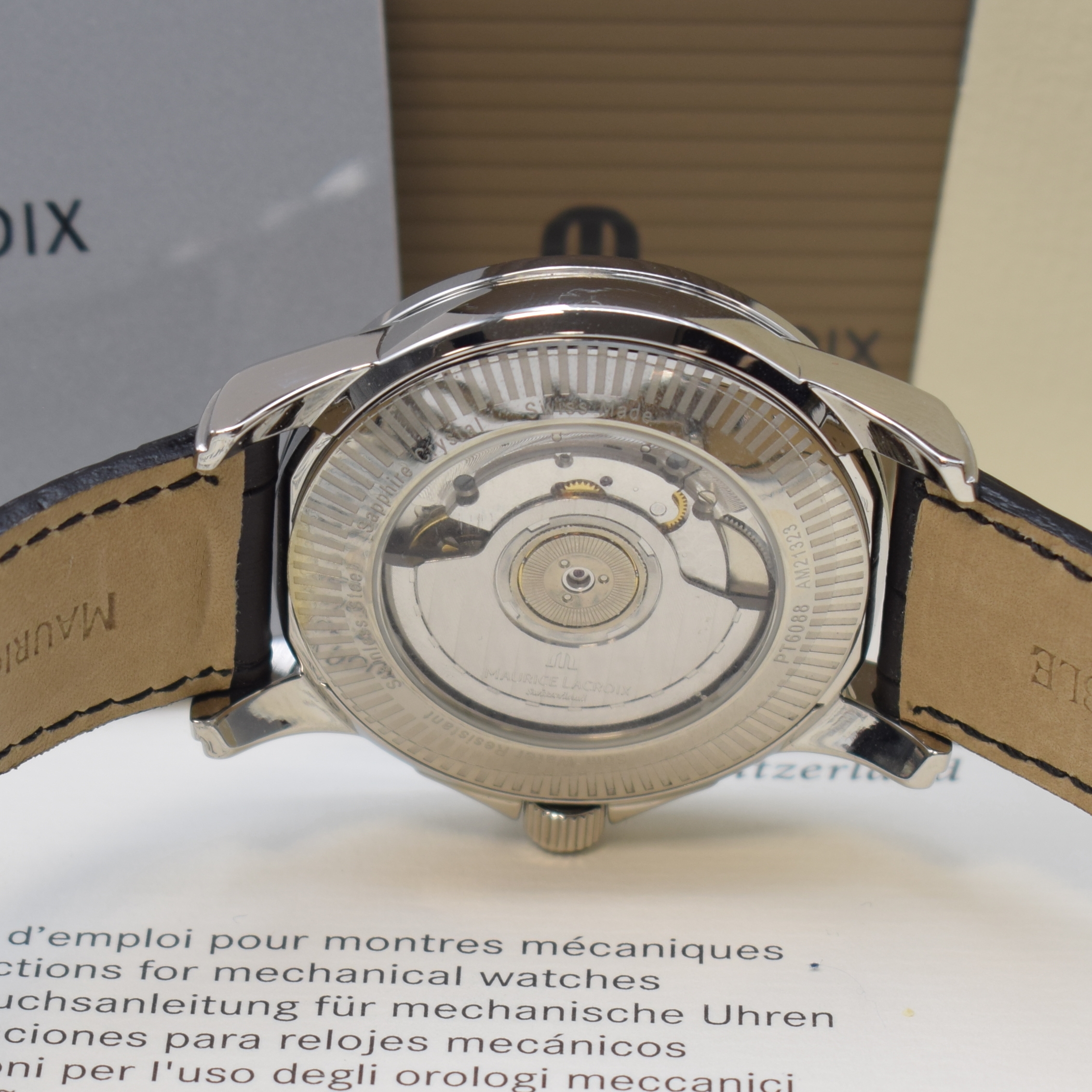 Detail e: MAURICE LACROIX Herrenarmbanduhr Pontos Reserve de Marche Referenz PT6088, Automatik, Schweiz um 2009, Edelstahlgeh. inkl. orig. Lederband m. orig. ...