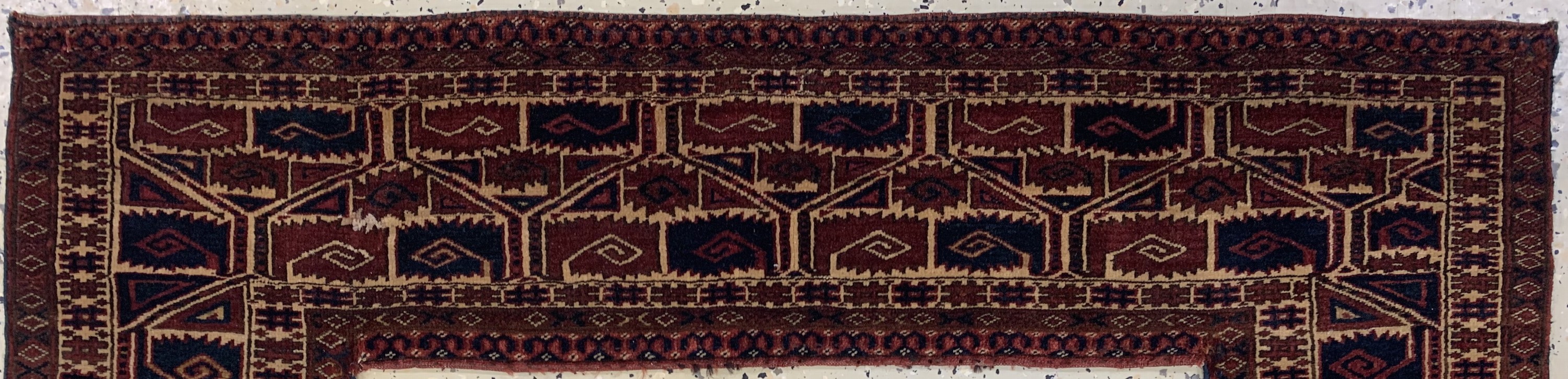 Detail c: Antiker Yomud"Kapunuk", Turkmenistan, 19.Jhd, Wolle auf Wolle, ca. 100 x 115 cm, EHZ: 2, (alte Reparaturen)