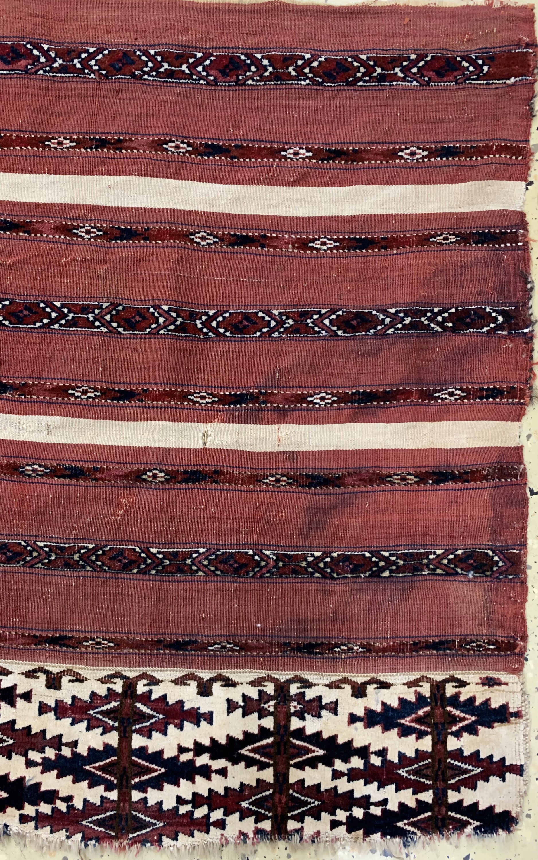 Detail c: 2 Lots Tekke Ak-Tschowal &, Tekke Tschowal Turkmenistan, 19.Jhd, Wolle auf Wolle, ca. 119x 66 cm, EHZ: 3-4