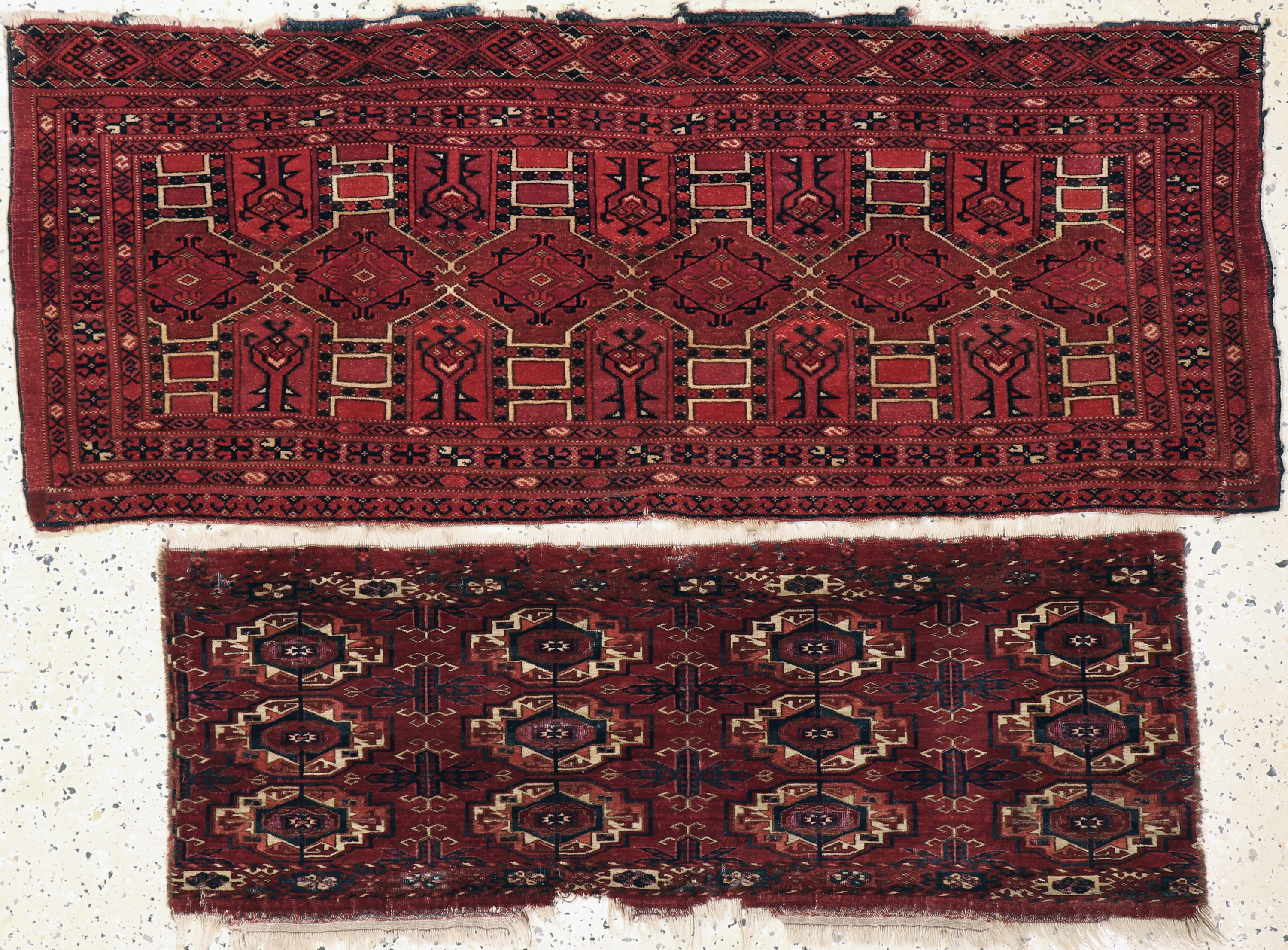 2 Lots Tekke Torba, Turkmenistan, 19.Jhd, Wolle auf Wolle, ca. 126 x 50 cm, EHZ: 3-4