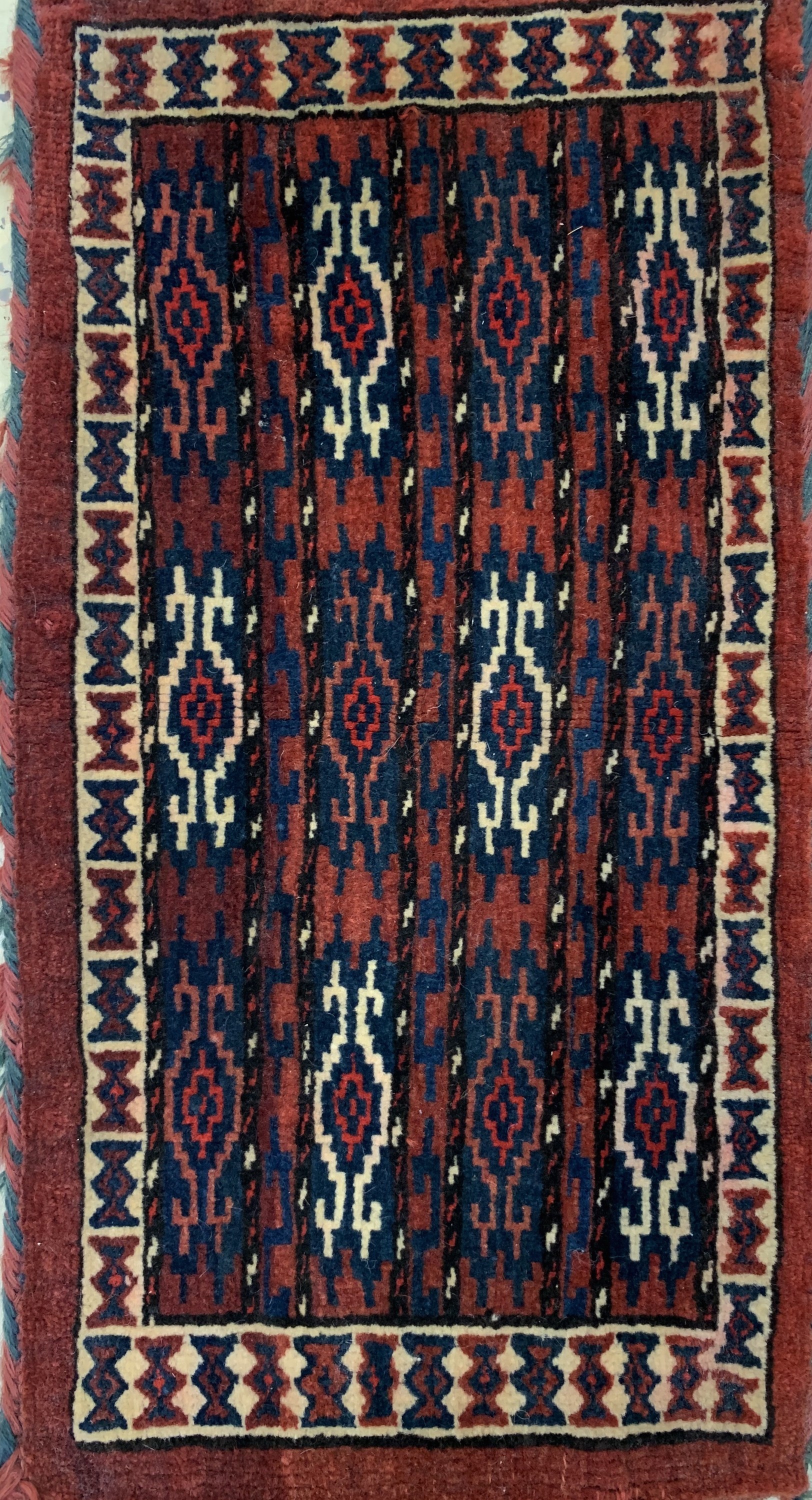 Detail e: 3 Lots Taschenfronten, Turkmenistan, 19.Jhd, Wolle auf Wolle, ca. 52 x 44 cm, EHZ: 3