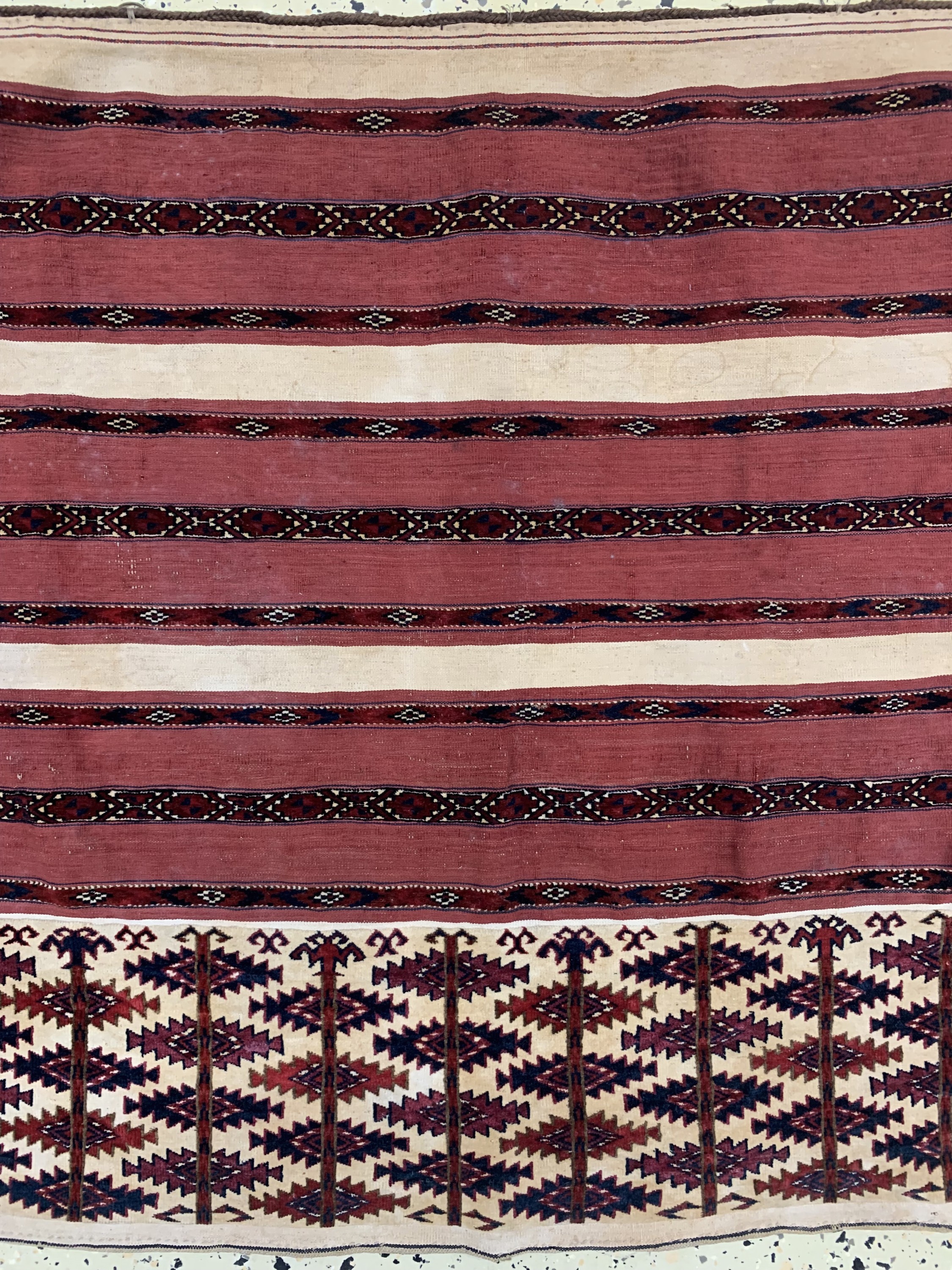 Detail b: Antiker Tekke"Ak-Tschowal", Sehr fein Turkmenistan, Ende 19.Jhd, Wolle auf Wolle, ca. 118 x 79 cm, EHZ: 2-3