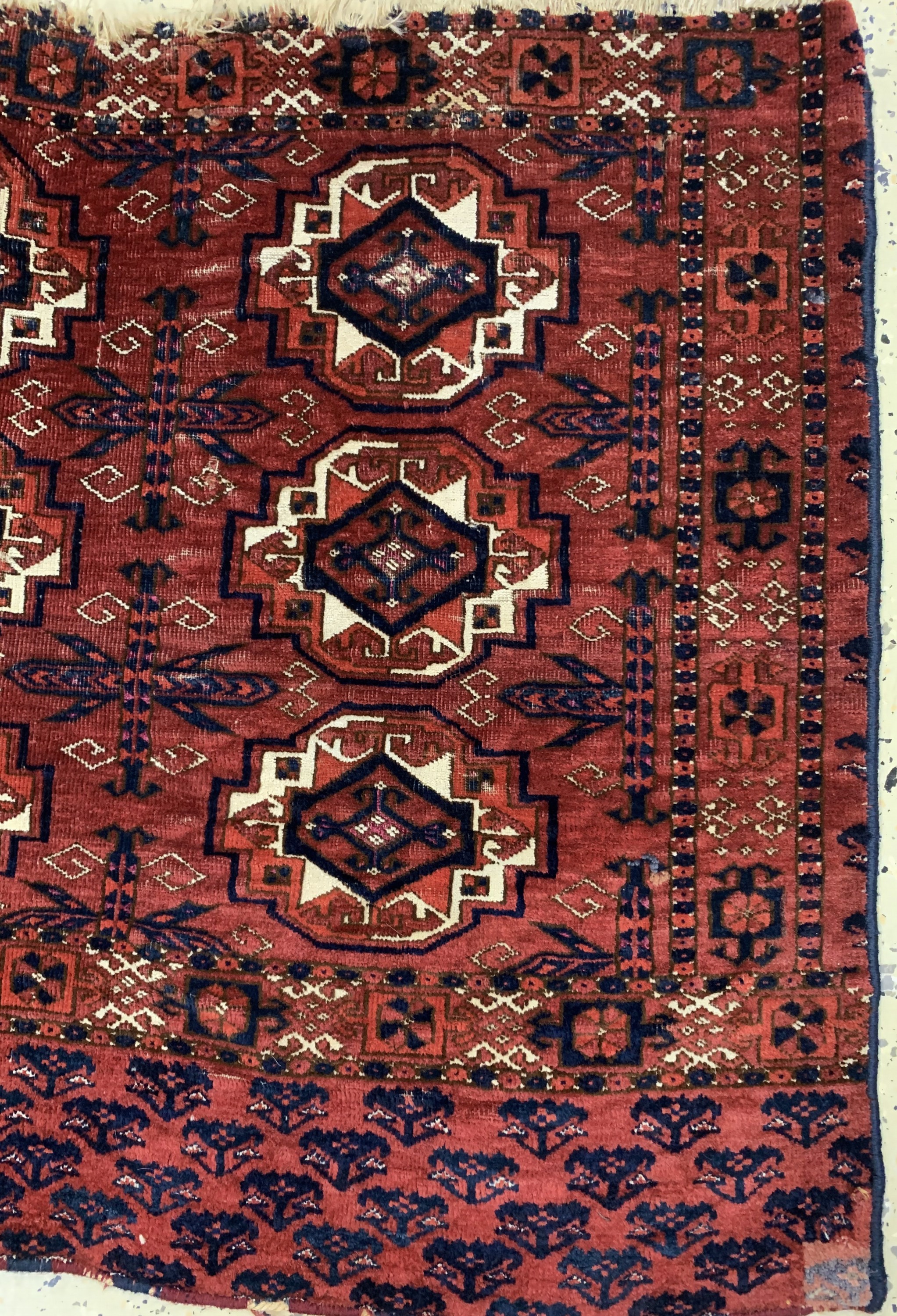Detail c: Antiker"Saryk mit Seide", Turkmenistan, Ende 19.Jhd, Wolle mit Seide & Baumwolle, ca. 114 x 76 cm, EHZ: 3-4