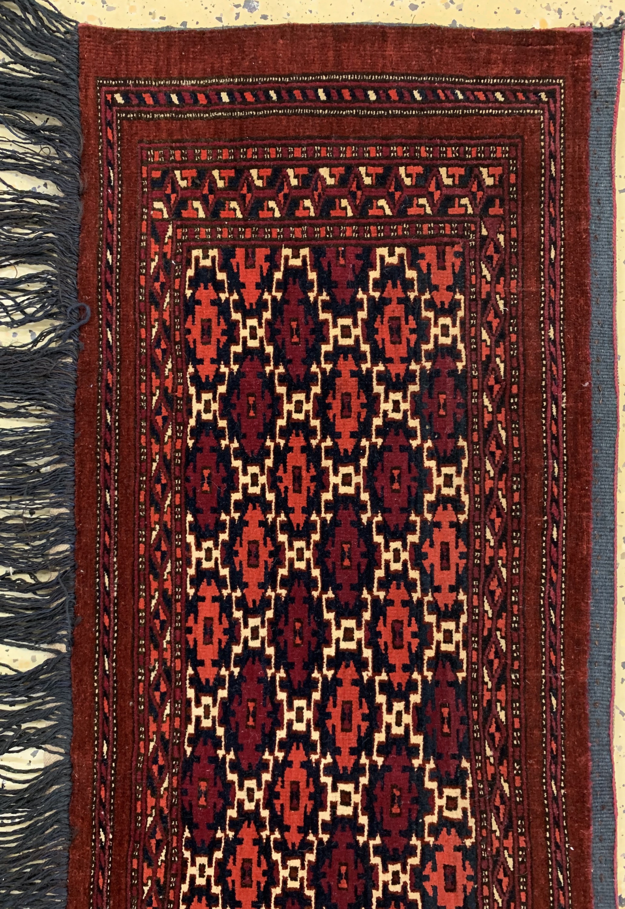 Detail a: Antiker Saryk-Jollar, Turkmenistan, 19.Jhd,Wolle auf Wolle, ca. 115 x 40 cm, EHZ: 2