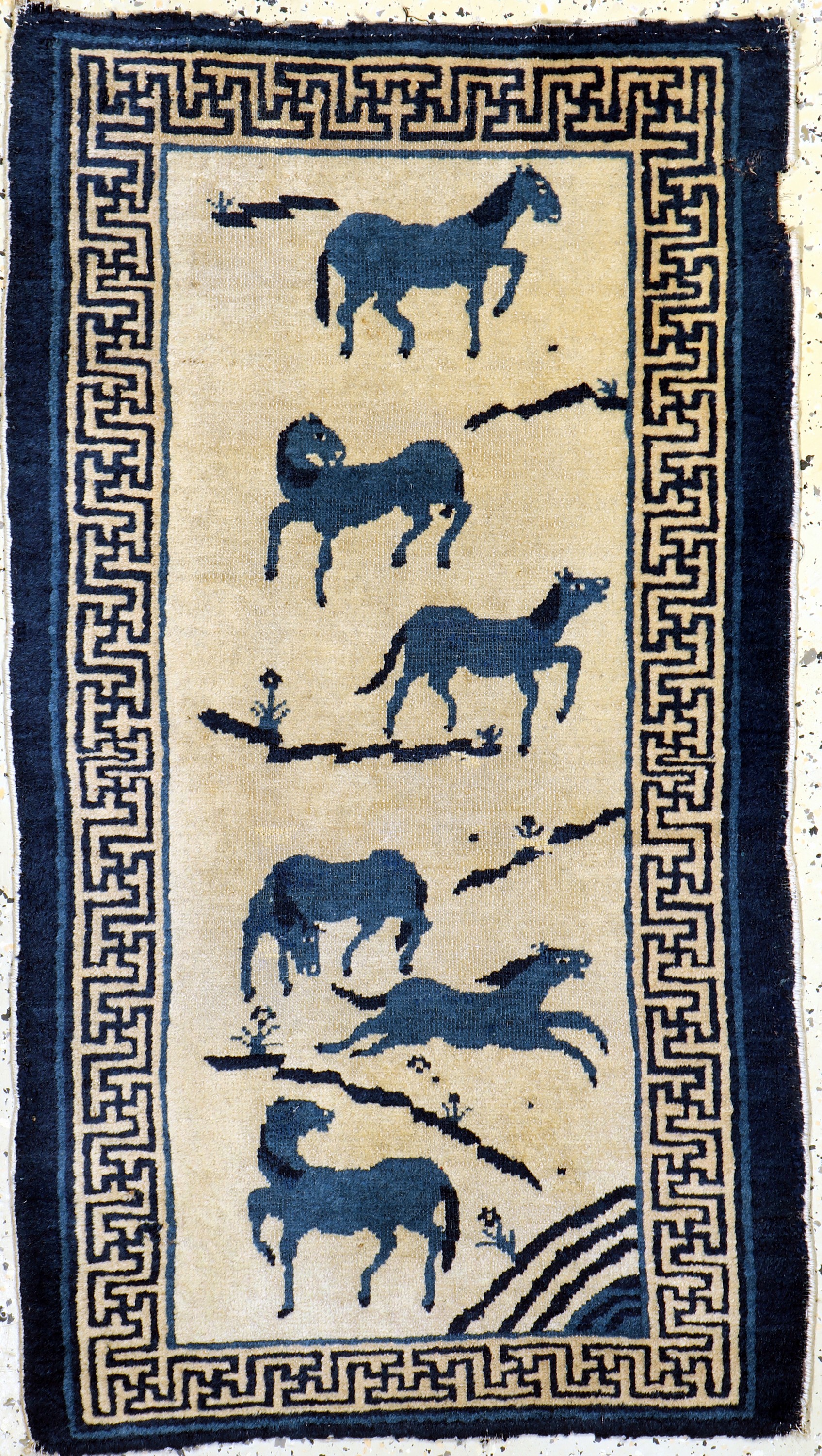 Antiker Peking China, "6 Heilige Pferde", 18.Jhd, Wolle auf Baumwolle, ca. 115 x 64 cm, EHZ: 4
