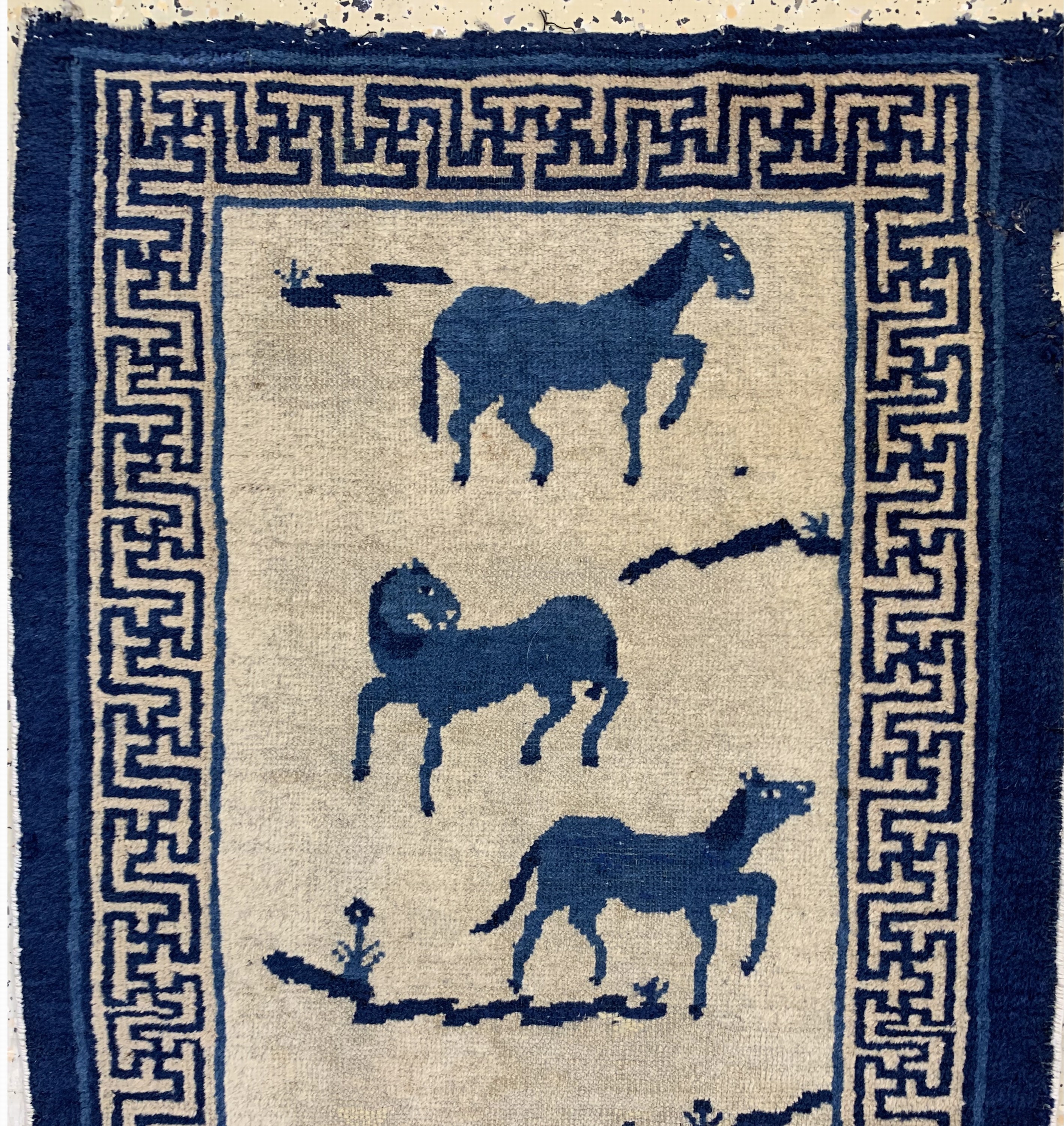 Detail b: Antiker Peking China, "6 Heilige Pferde", 18.Jhd, Wolle auf Baumwolle, ca. 115 x 64 cm, EHZ: 4