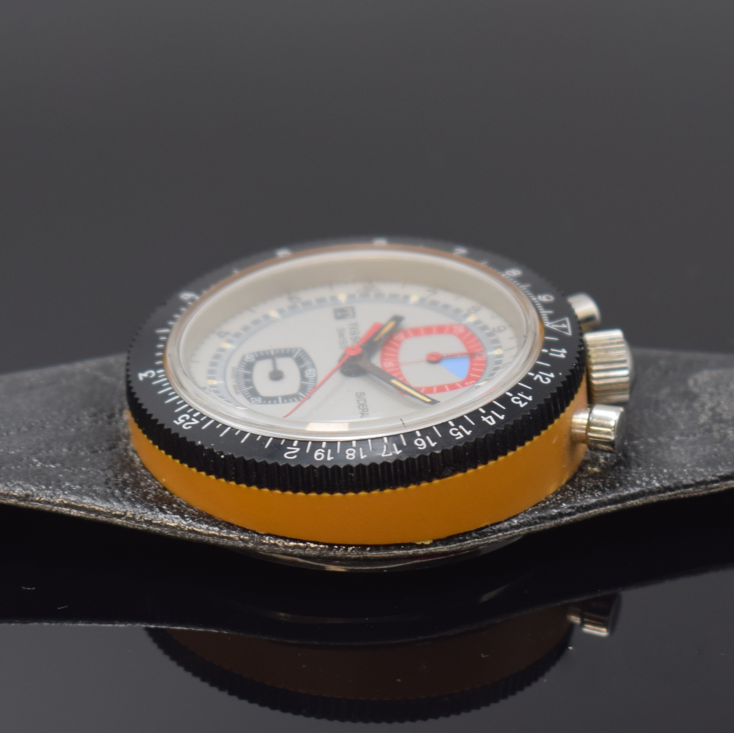 Detail c: TISSOT SIDERAL Herrenarmbanduhr mit Chronograph, Schweiz um 1968, pultförmiges Monocoque Fiberglas-Geh. inkl. integr. orig. Lederband m. Dornschl., ...