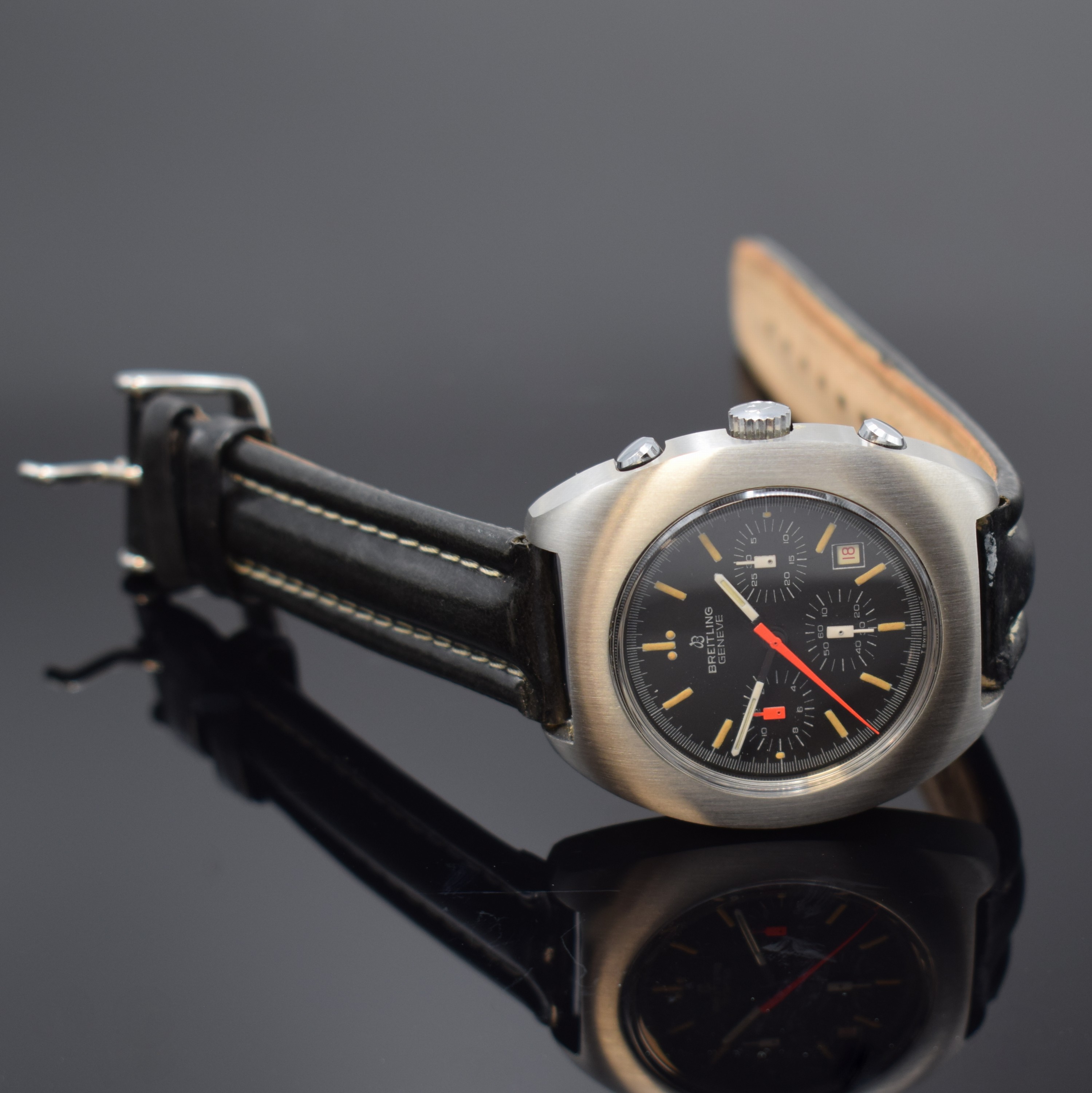 BREITLING ungetragener Armbandchronograph Long Playing Referenz 7103.3, Handaufzug, Schweiz um 1973, Edelstahlgeh. inkl. altem orig. Display ...