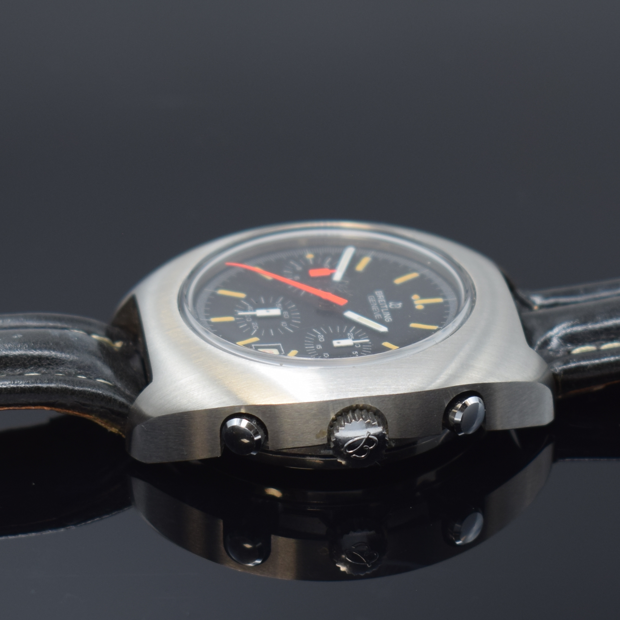 Detail c: BREITLING ungetragener Armbandchronograph Long Playing Referenz 7103.3, Handaufzug, Schweiz um 1973, Edelstahlgeh. inkl. altem orig. Display ...