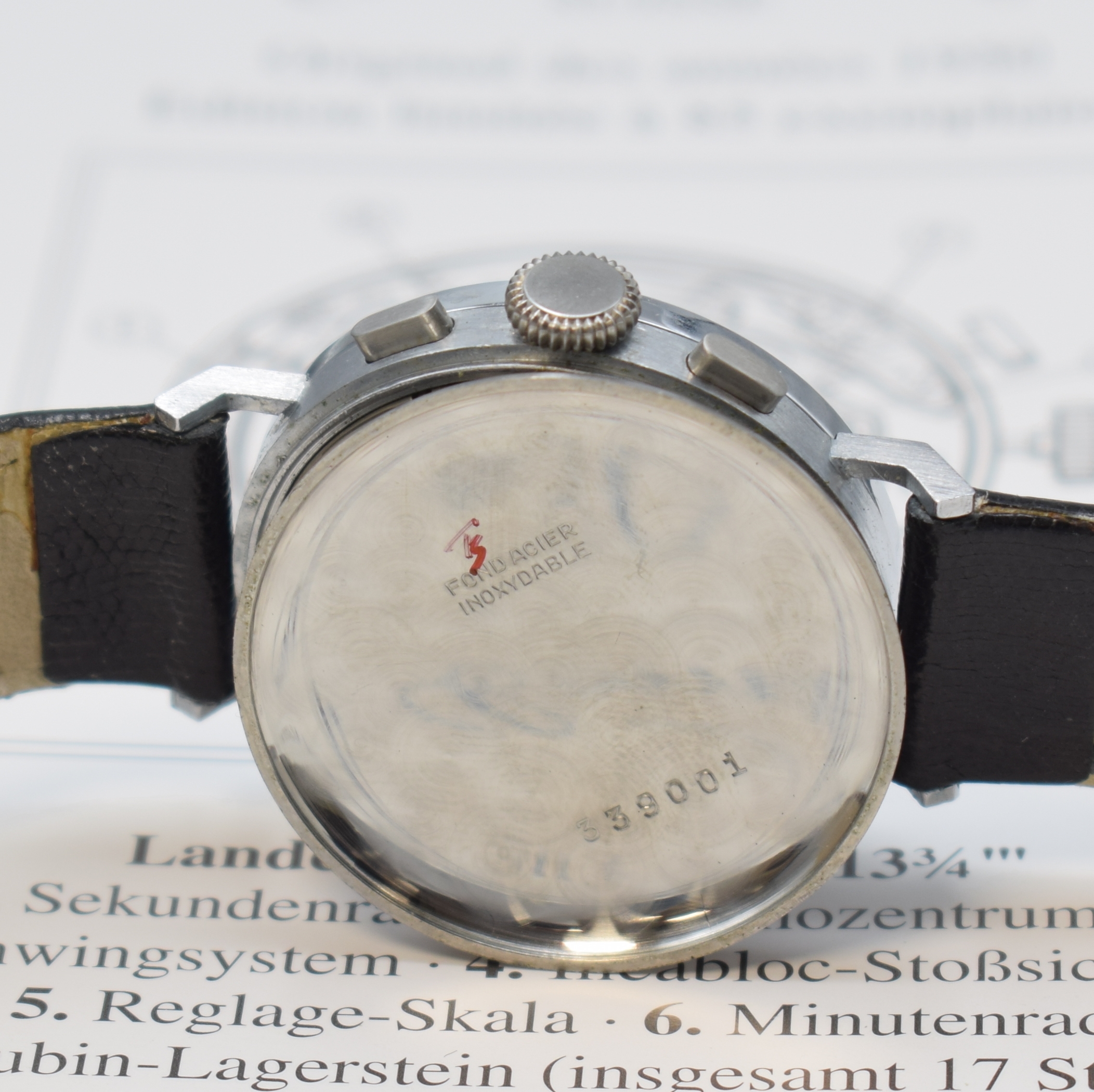 Detail e: COMOR / CHRONOGRAPHE SUISSE limitierter, nahezu neuwertiger Armbandchronograph, Schweiz lt. orig. Pap. verk. 1996, Handaufzug, verchr. Geh., ...