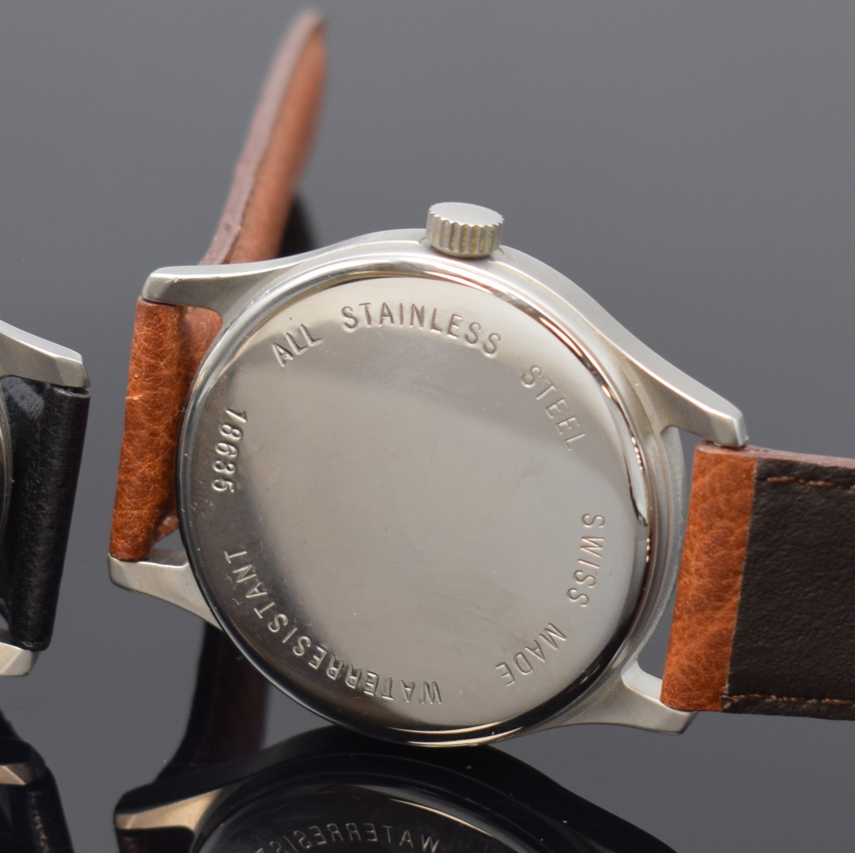 Detail d: HEBE 3 nahezu neuwertige Armbanduhren, Schweiz um 2000, 2 x große, satinierte Stahlgeh. m. aufgedr. Böden, Zifferblätter m. kl. Sek. b. 6, 1 x ...