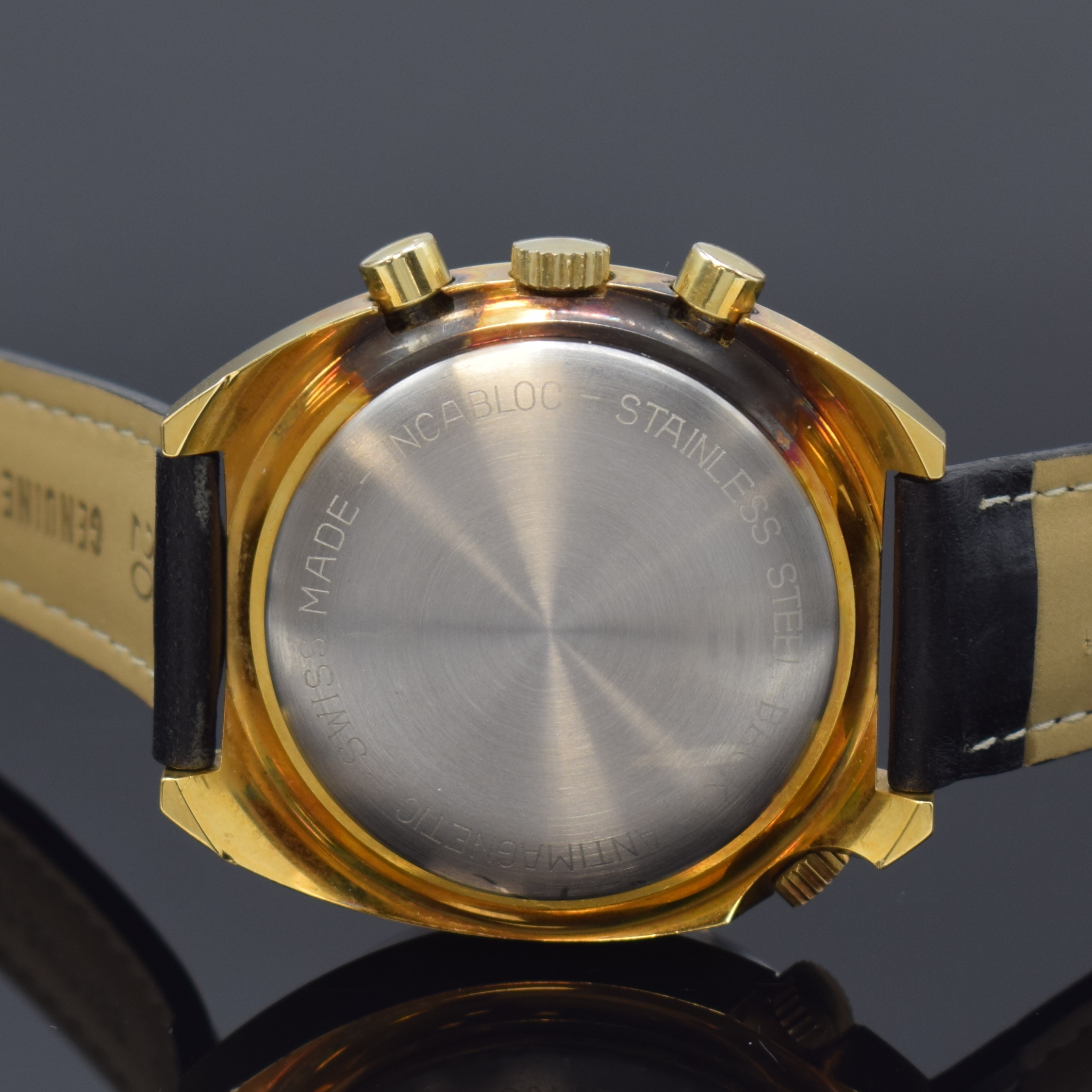 Detail d: WAKMANN nahezu neuwertiger Armbandchronograph Referenz 9804, Schweiz um 1975, Automatik, verg. Geh. pat., Stahlboden aufgedr., innen- liegende ...