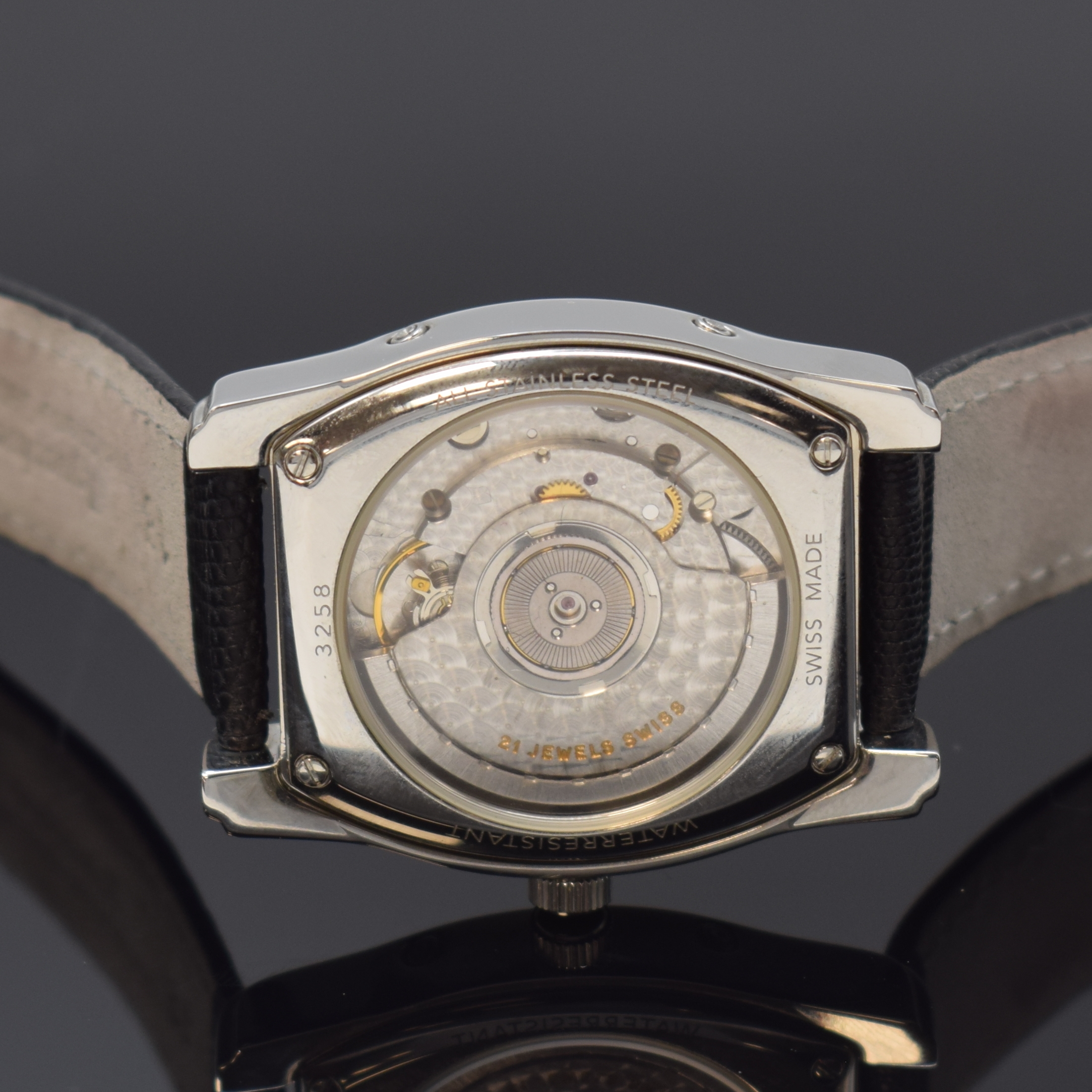Detail e: DU BOIS "Le Calendrier" Armbanduhr mit Vollkalender und Mondphase in Stahl, Schweiz um 1995, Automatik, tonneauförm., beids. vergl. Geh., ...