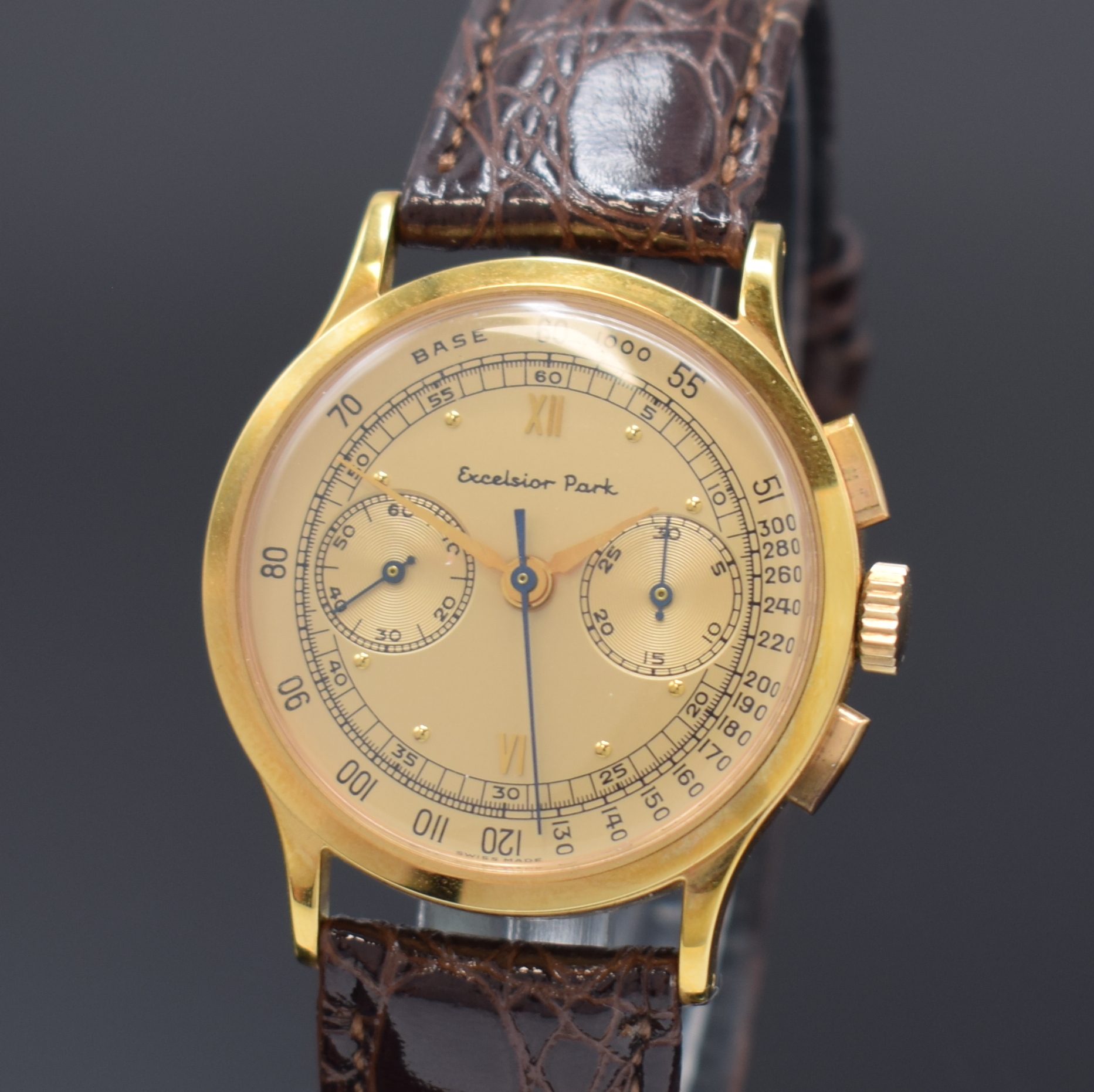 Detail a: EXCELSIOR PARK Armbandchronograph Referenz 70001-2, Handaufzug, nach altem Vorbild, Werk aus den 1940er Jahren, Metallgeh. hartverg., Edelstahlboden ...