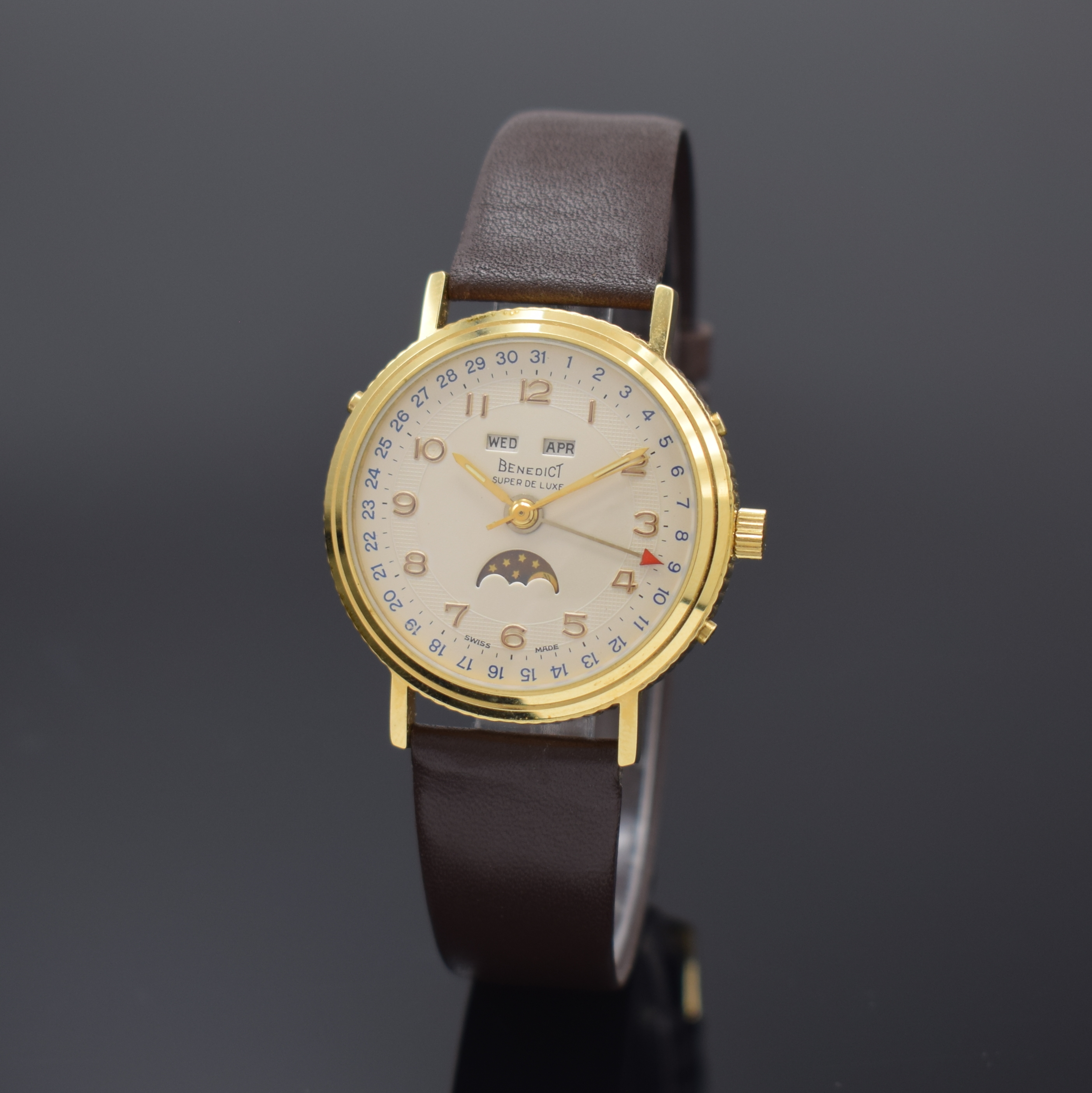 BENEDICT Super De Luxe Herrenarmbanduhr mit Vollkalender inklusive Mondphase, Schweiz um 1990, Handaufzug, verg. Geh., Münzrand, beids. vergl., ...