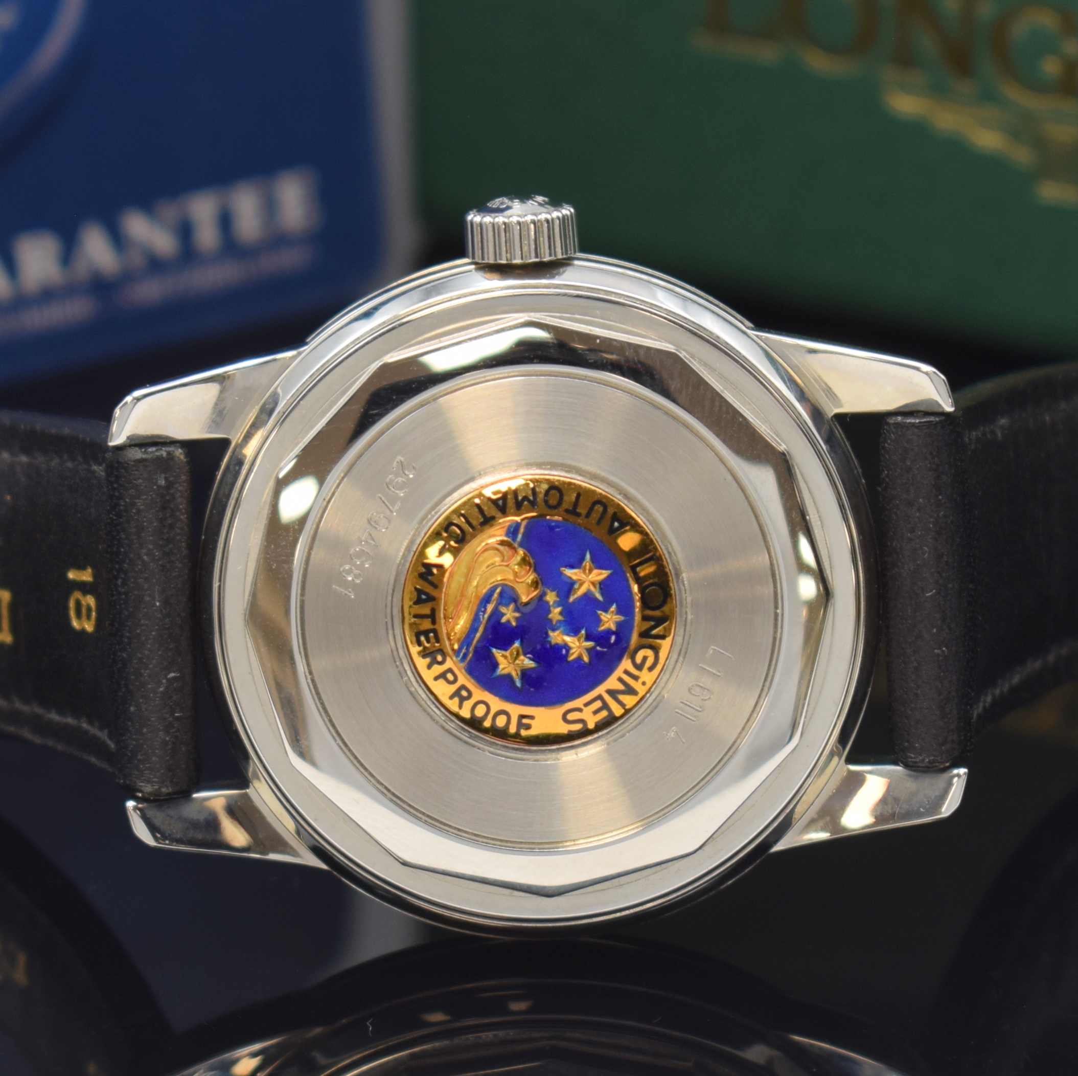 Detail d: LONGINES Conquest Herrenarmbanduhr Referenz L1.611.4, Automatik, Edelstahlgeh. inkl. orig. Lederband m. orig. Dornschl., Boden m. email. Goldplakette ...