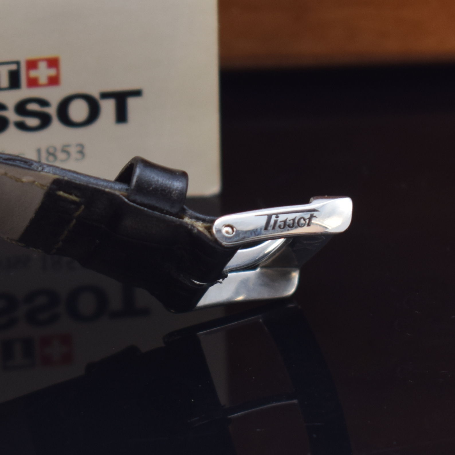 Detail b: TISSOT Navigator auf 1800 Stück limitierte Herrenarmbanduhr, Automatik, Jbiläumsausgabe in Stahl, Boden verschr., Serie A, Zifferblatt im Zentrum ...