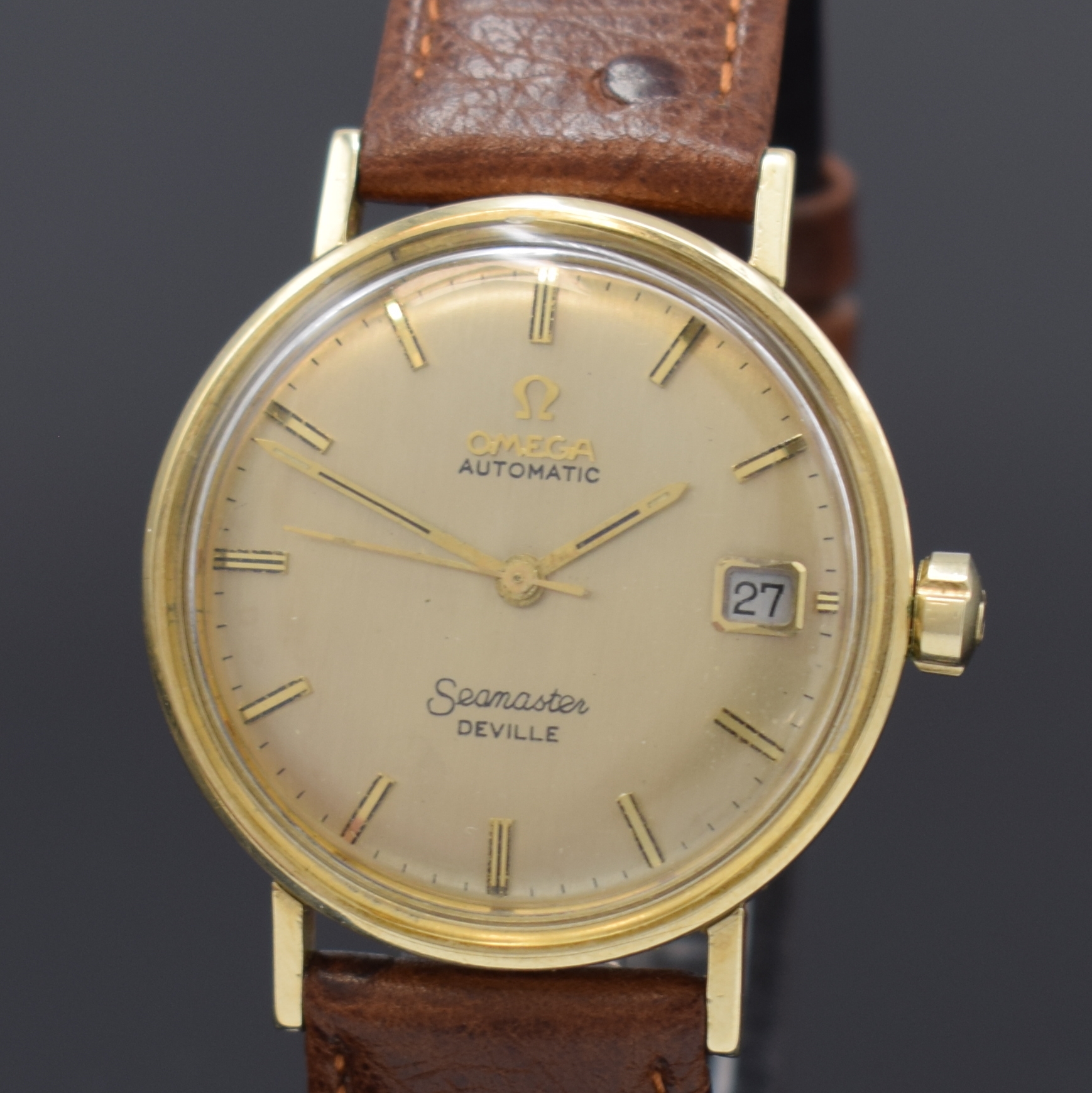 Detail a: OMEGA Herrenarmbanduhr Seamaster De Ville, Automatik, Schweiz um 1969, verg. Einschalengeh., Glasrand aufgedr., gold. orig. Zifferblatt m. aufges. ...