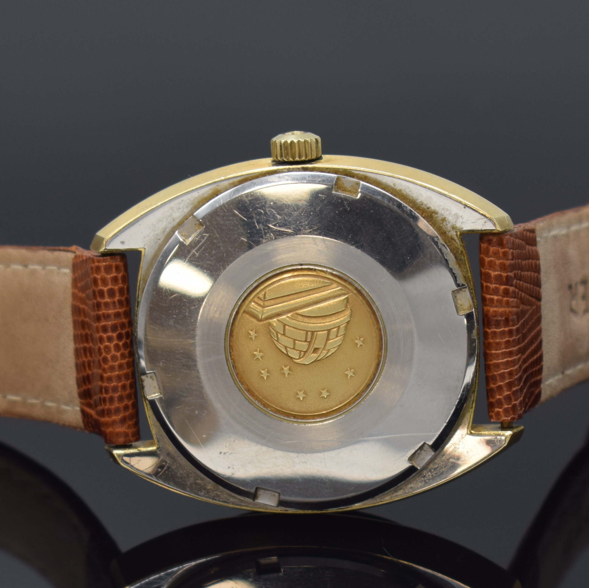 Detail c: OMEGA Constellation Chronometer Herrenarmbanduhr Referenz 168.027, Automatik, Schweiz um 1968, Edelstahlgeh. m. Goldhaube, geriffelte Lünette, Datum ...