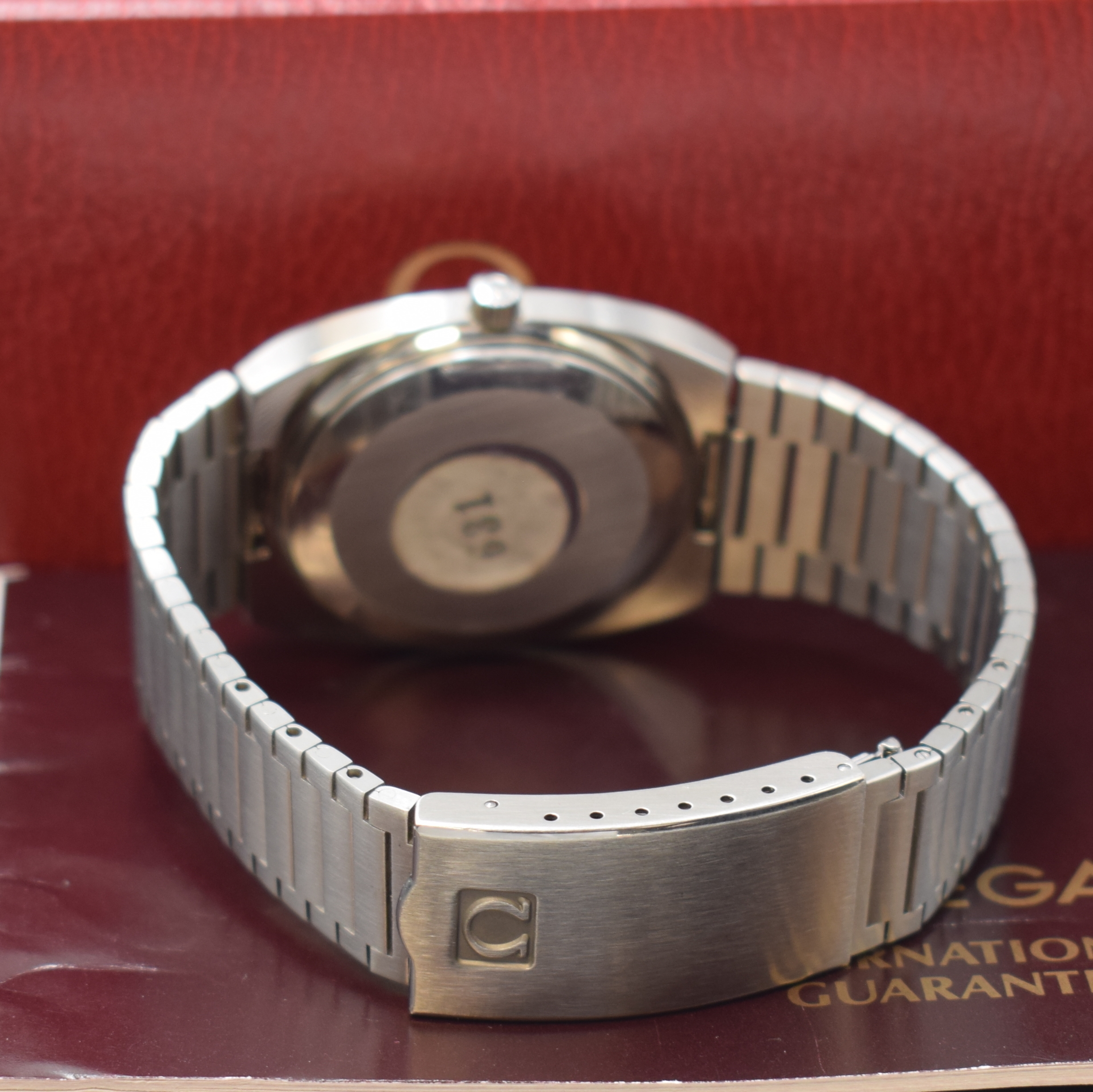 Detail b: OMEGA Seamaster nahezu neuwertige Herrenarmbanduhr Referenz 166.0213, Automatik, Schweiz 1970er Jahre, Edelstahlgeh. inkl. orig. Gliederband m. ...