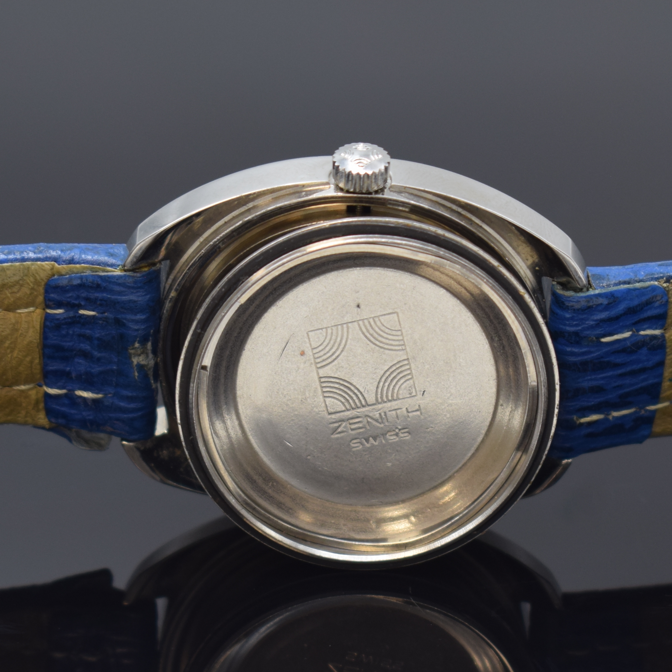 Detail f: ZENITH Herrenarmbanduhr Referenz 01-1291-380, Automatik, Schweiz um 1970, massiv Edelst. inkl. Lederband m. orig. Dornschl., blaues Zifferbl. m. ...