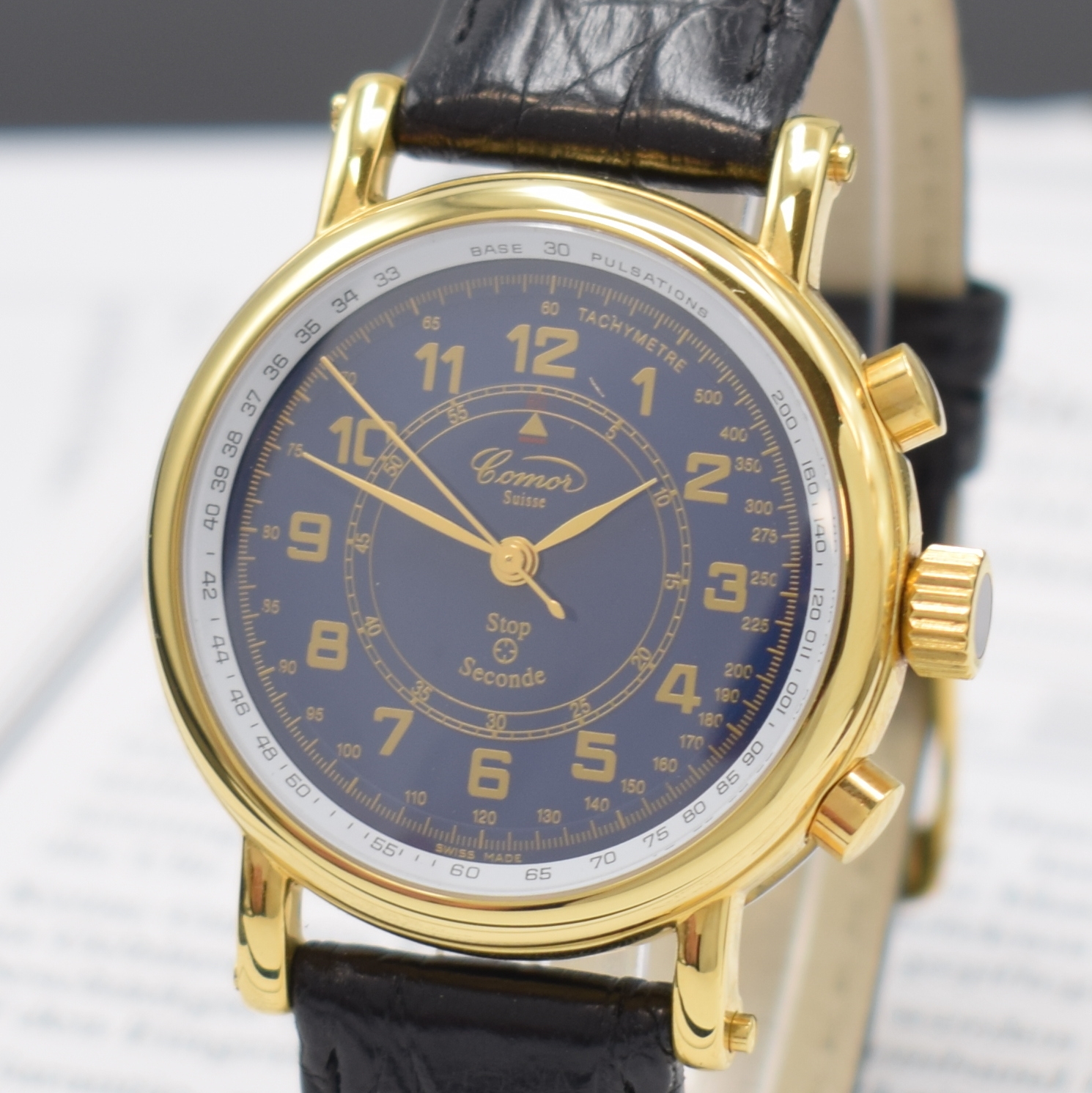 Detail a: COMOR Stop-Seconde Armbanduhr mit Flyback- Funktion, Schweiz lt. orig. Pap. verk. 2000, Handaufzug, vergold. Geh. m. Stahl Scharnier-boden, blaues ...