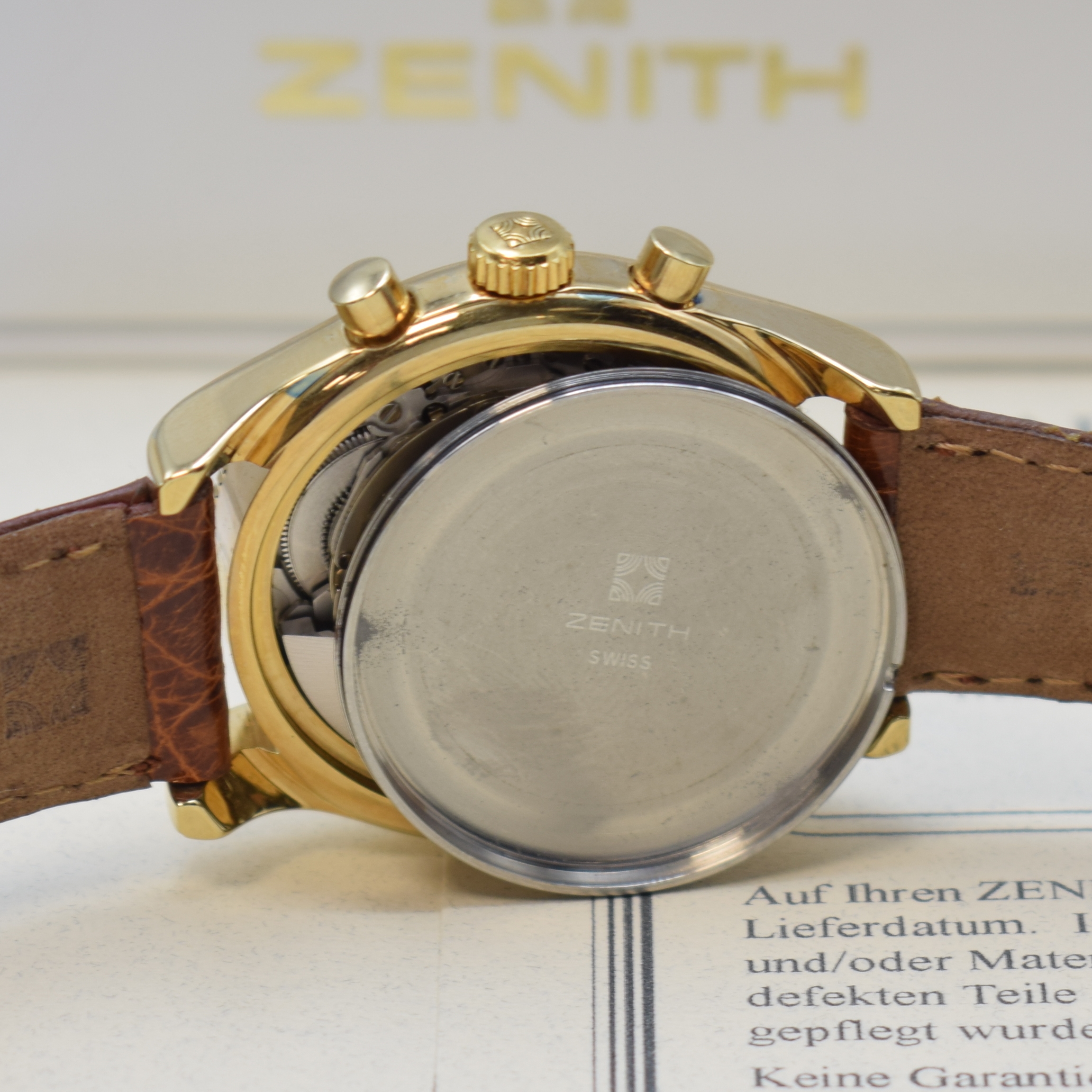 Detail g: ZENITH El Primero Schaltradchronograph Referenz 20-0210.400, Schweiz um 1995, Automatik, verg. Geh. m. aufgedr. Stahlboden, weisses Zifferbl., gold. ...