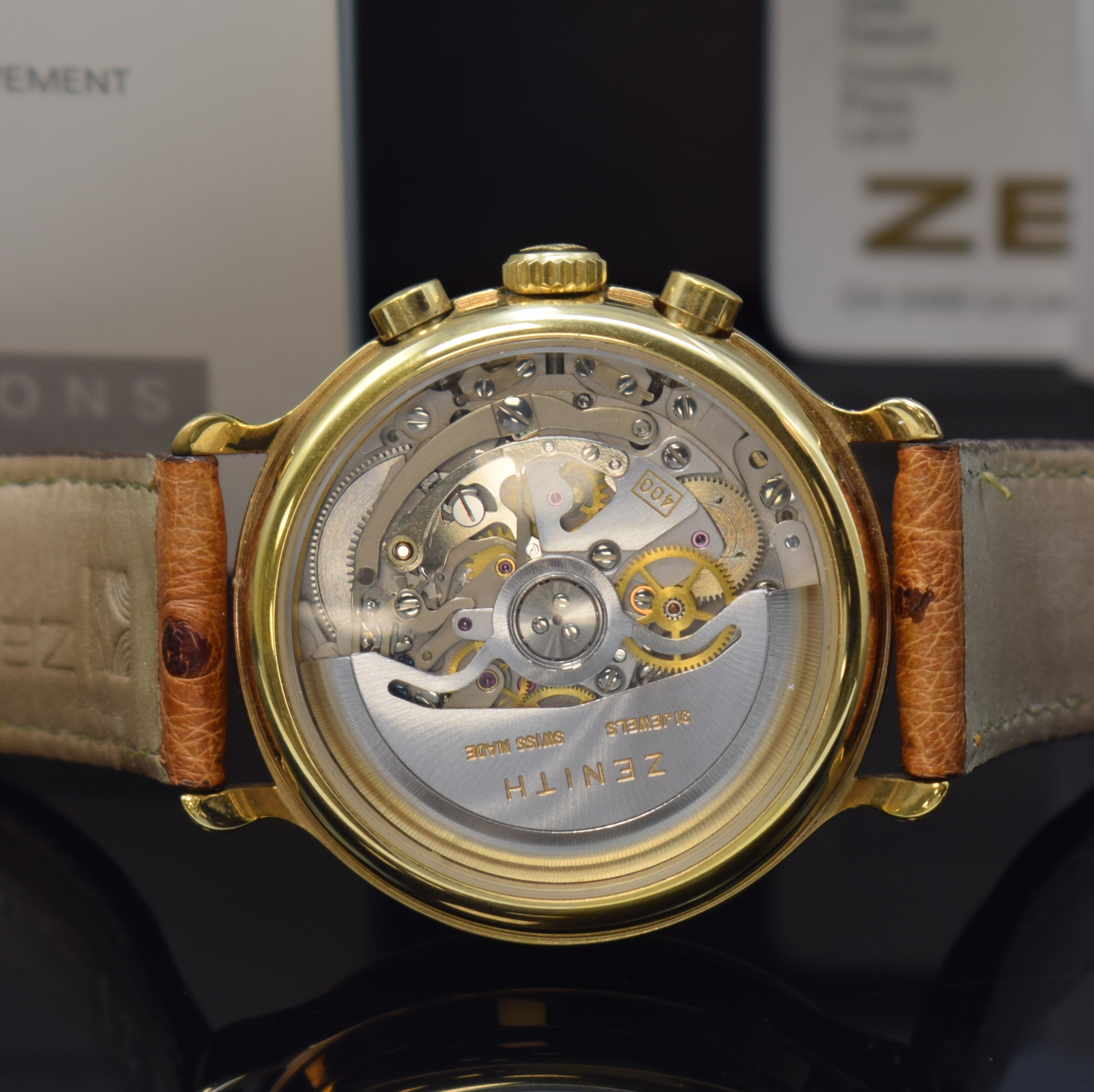 Detail d: ZENITH El Primero Schaltradchronograph Referenz 20.0143.400, Schweiz lt. orig. Pap. verk. 1999, Automatik, verg. Geh. beids. vergl., Boden aufgedr., ...