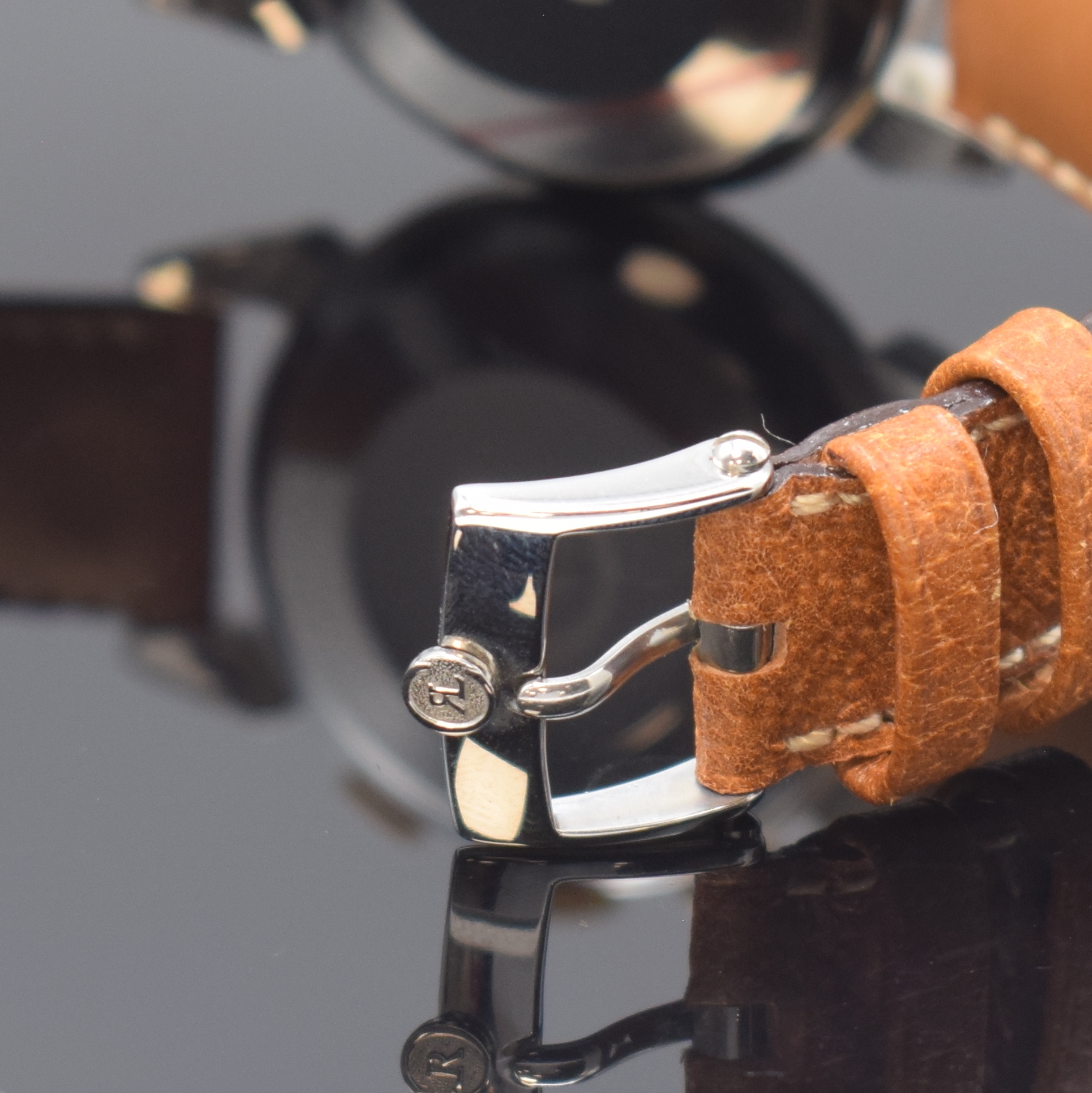 Detail b: CHRONOSWISS Klassik Armbandchronograph in Stahl/Gold Referenz CH 7442, Schweiz um 2000, Automatik, 3-tlg. Geh. m. tropfenförm. Bandanstössen, Boden ...