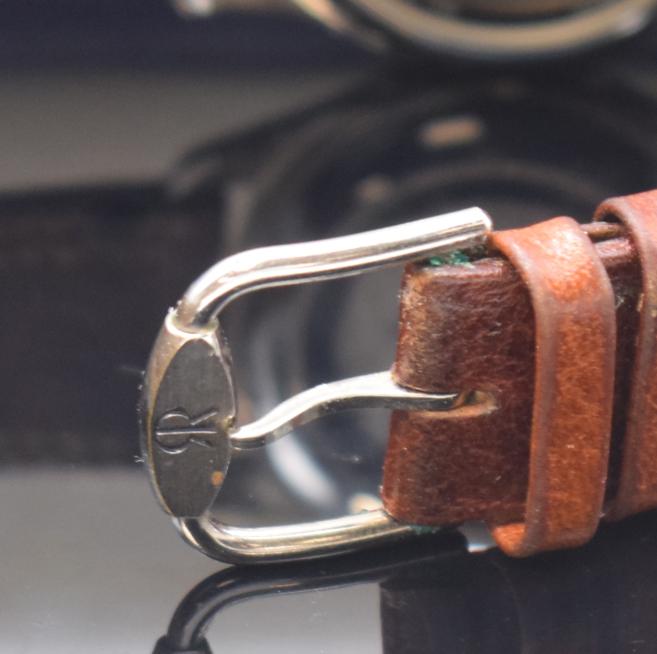 Detail b: REVUE THOMMEN Armbanduhr Modell Sport 50s, Automatik, Schweiz 1990er Jahre, Edelstahlgeh. beids. vergl., Boden aufgedr., orig. Lederband (zu ern.) m. ...