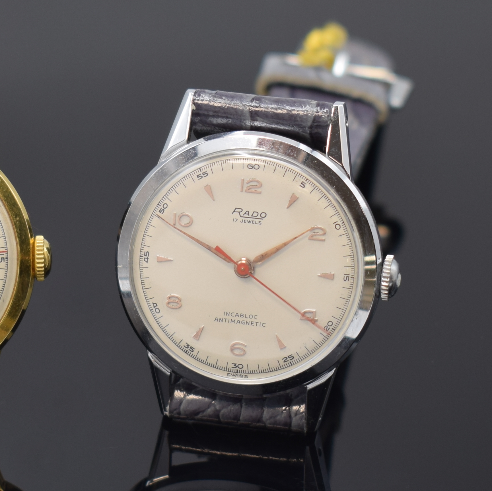 Detail b: Konvolut: 2 RADO Herrenarmbanduhren Referenz GR1253, Schweiz um 1949, beide Metallgeh., Edelstahlböden aufgedr., 1x hartverg., 1x hartverchr., ...