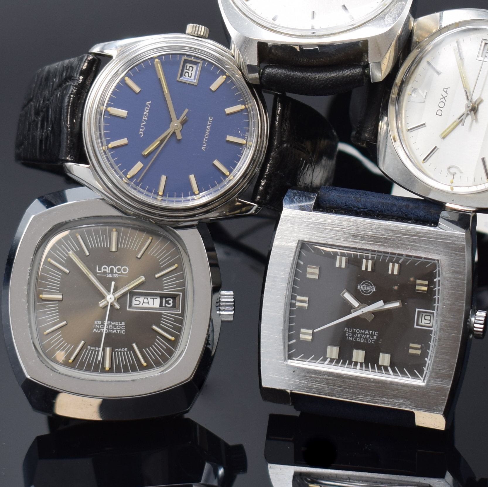 Detail b: Konvolut: 6 Armbanduhren, alle Automatik, 4 x Edelstahl, 2 x verchromt, 1.) Juvenia mit Datum, Referenz 9062R, blaues Zifferbl., Boden verschr., ...