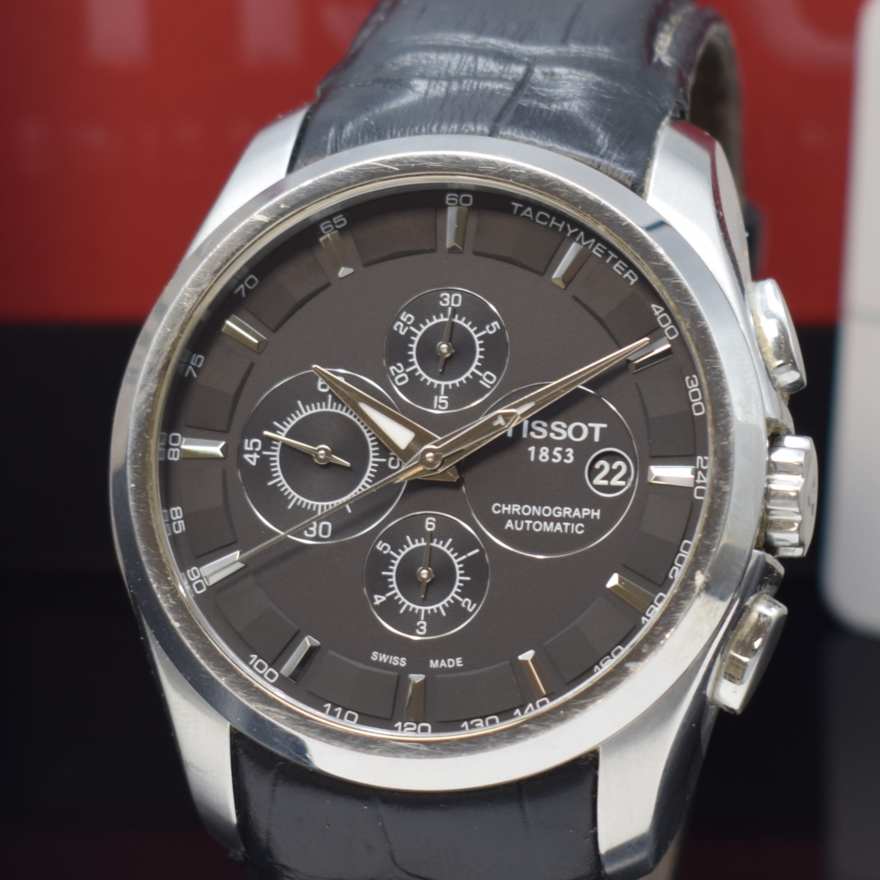 Detail a: TISSOT Couturier Armbandchronograph Referenz T035627, Schweiz verk. lt. beil. Pap. 12/2013, Automatik, Edelstahlgeh. inkl. orig. Lederband (zu ers.) ...