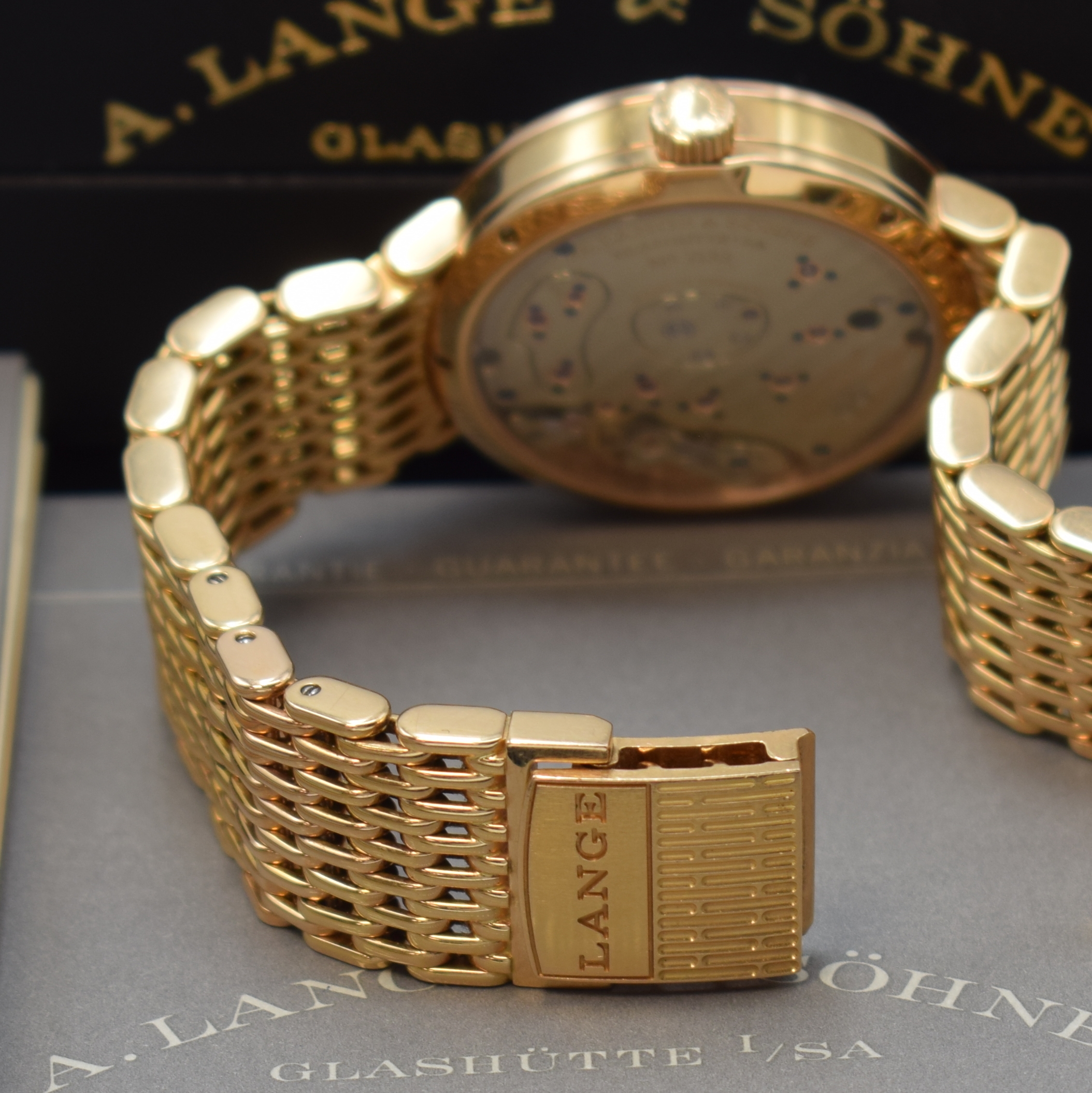 Detail b: A. LANGE & SÖHNE hochfeine und seltene Herrenarmbanduhr Modell "Little" Lange 1 Referenz 111.032 in Rosegold 750/000, Handaufzug, beids. ...