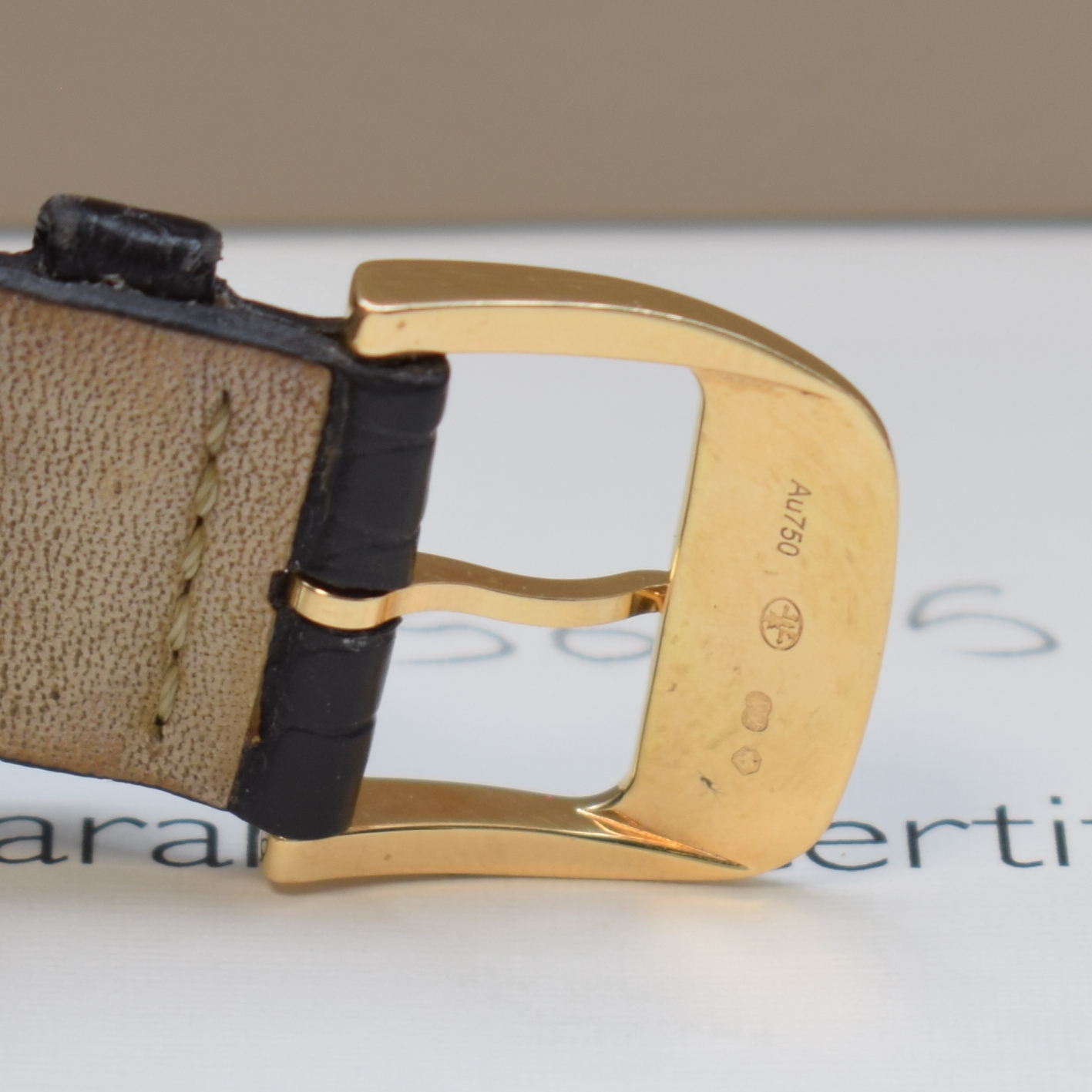 Detail e: Jaeger-LeCoultre Armbanduhr Master Ultra-Thin in Rosegold 750/000 Referenz Q1362520/176.2.64.S, Automatik, massives Goldgeh. beids. vergl., Boden und ...
