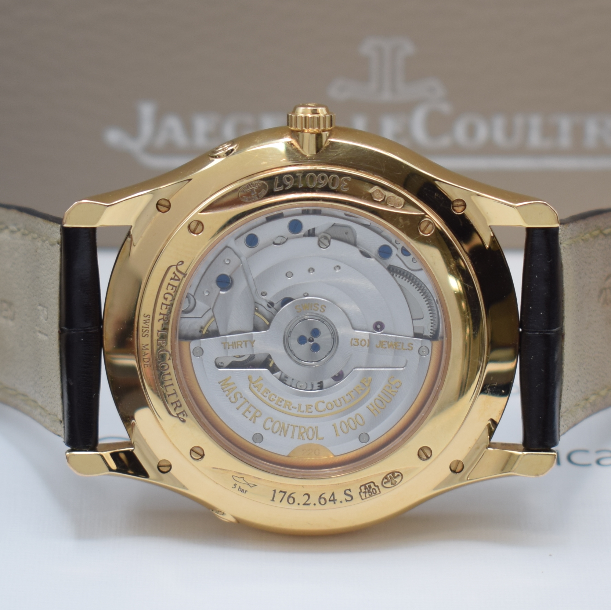 Detail f: Jaeger-LeCoultre Armbanduhr Master Ultra-Thin in Rosegold 750/000 Referenz Q1362520/176.2.64.S, Automatik, massives Goldgeh. beids. vergl., Boden und ...