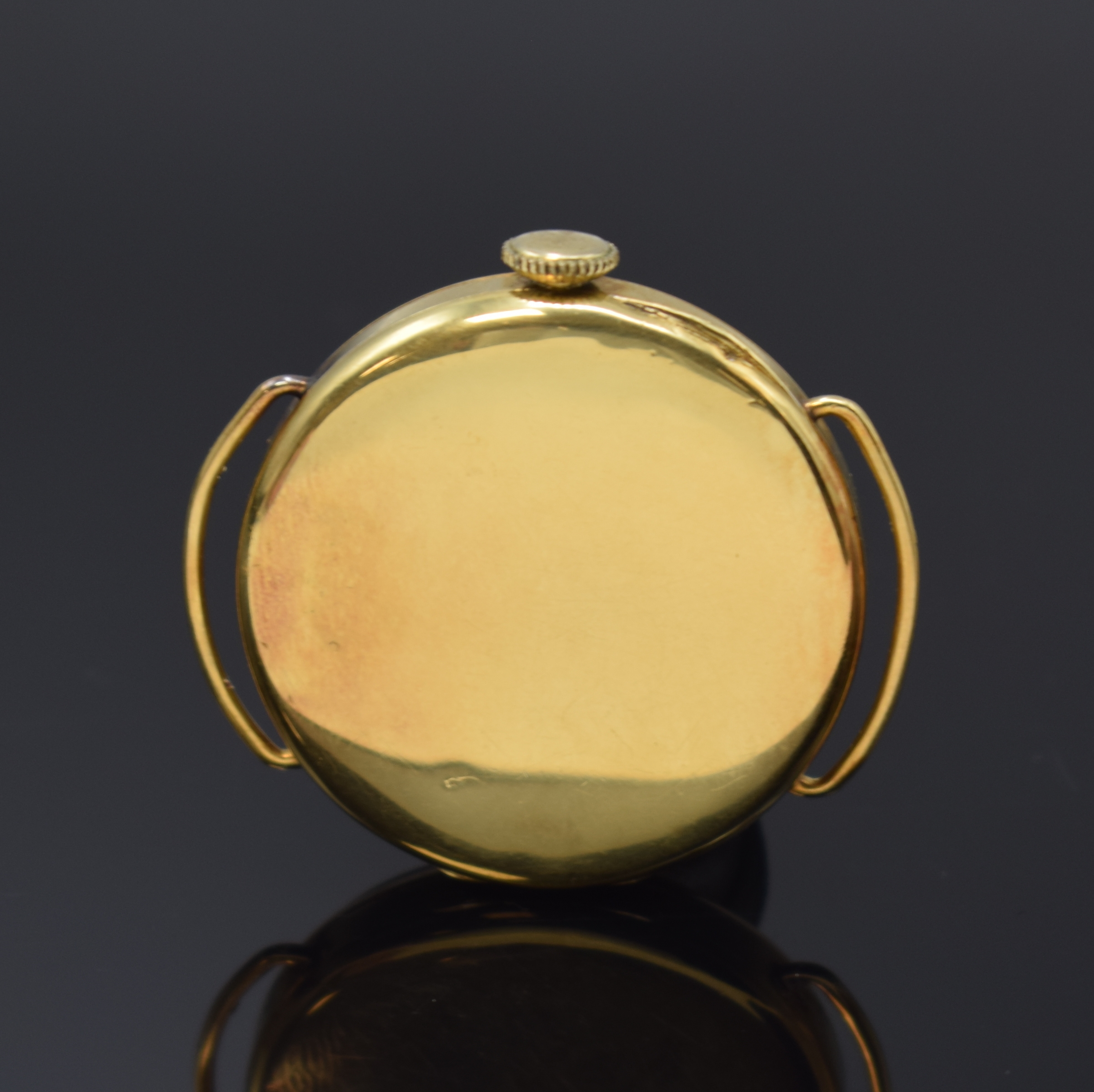 Detail b: TISSOT Antimagnetique Herrenarmbanduhr in GG 750/000, Schweiz um 1938, Handaufzug, Scharnierboden, Glasrand aufgedr., feste Bandanst., silb. ...