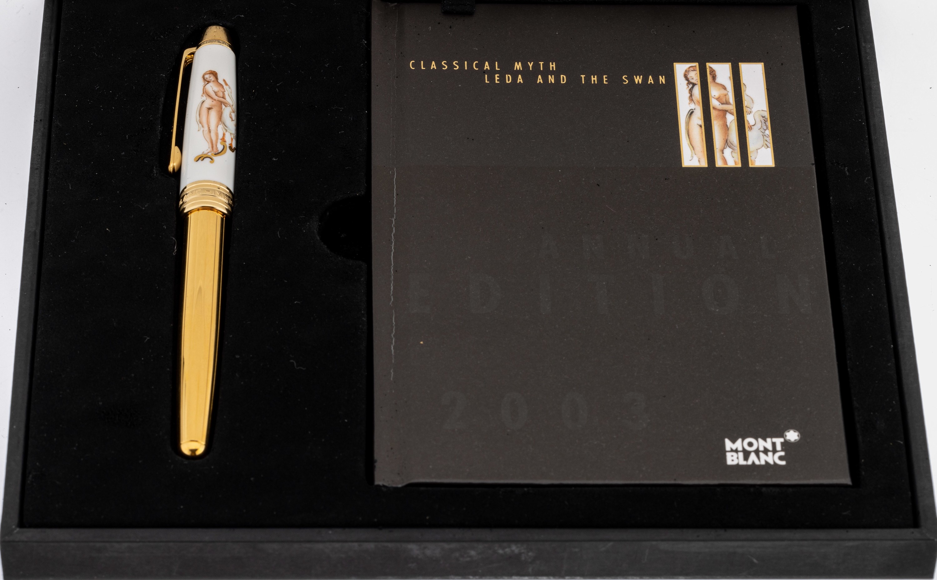 MONTBLANC Füllfederhalter, Annual Edition 2003, Classical Myth, Darstellung: Leda mitdem Schwan, Auflage 2003, Kappe Meissner Porzellan, Korpus ...