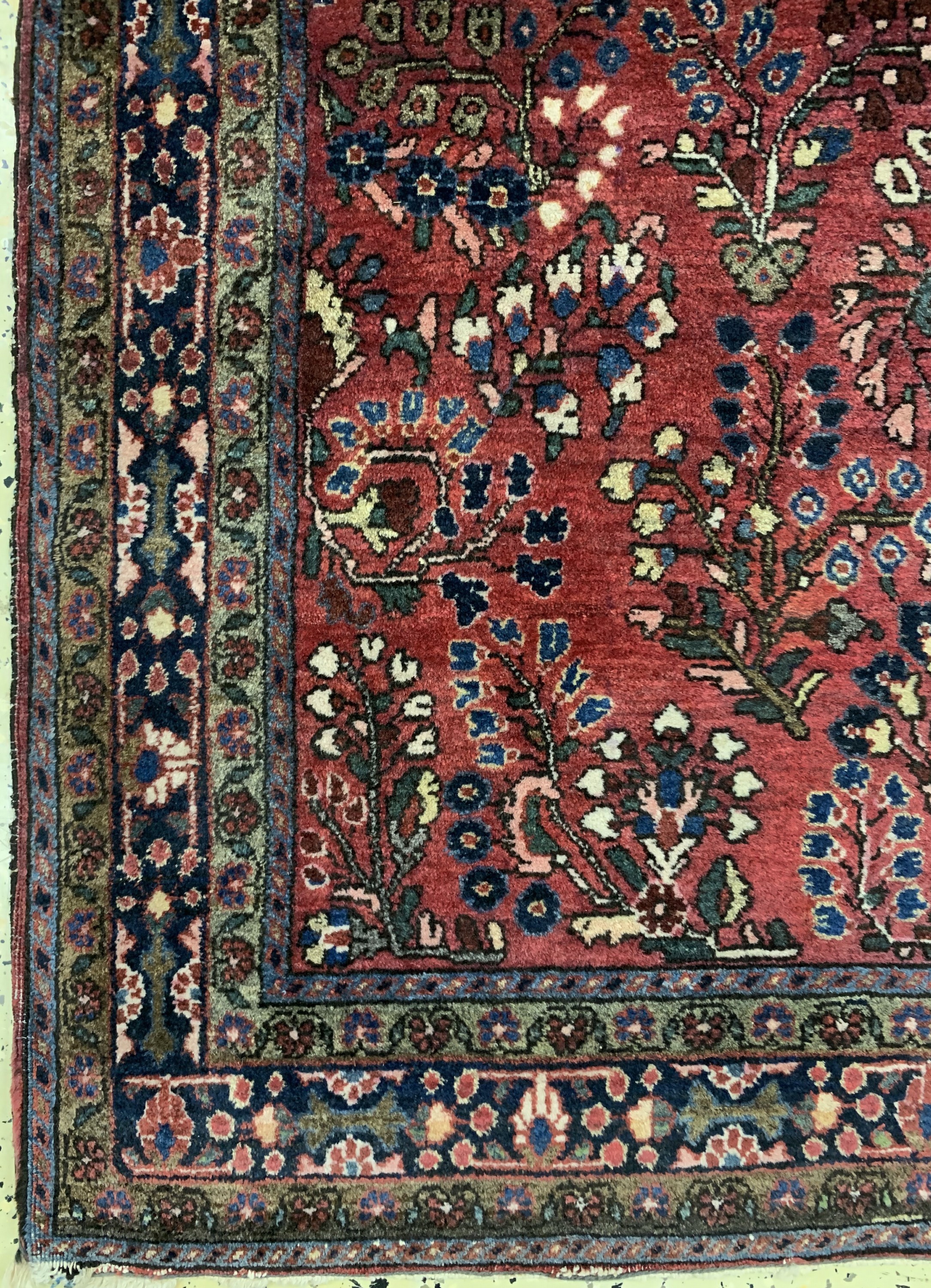 Detail b: Us Re-Import Sarogh antik, Persien, um 1900, Wolle auf Baumwolle, ca. 150 x 103 cm, EHZ: 2