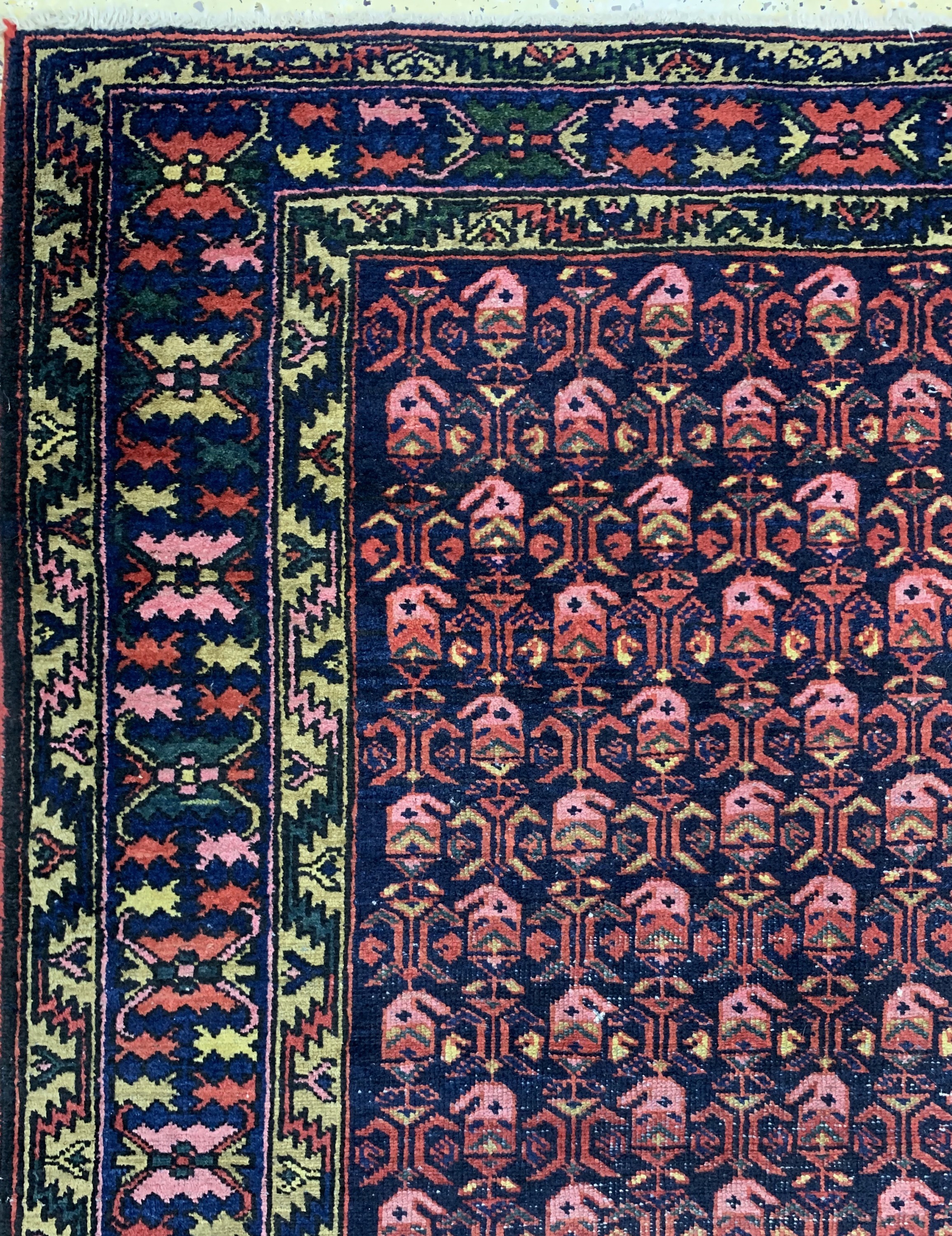 Detail c: Bachtiar alt, Persien, Anfang 20.Jhd, Wolleauf Baumwolle, ca. 200 x 160 cm, EHZ: 3