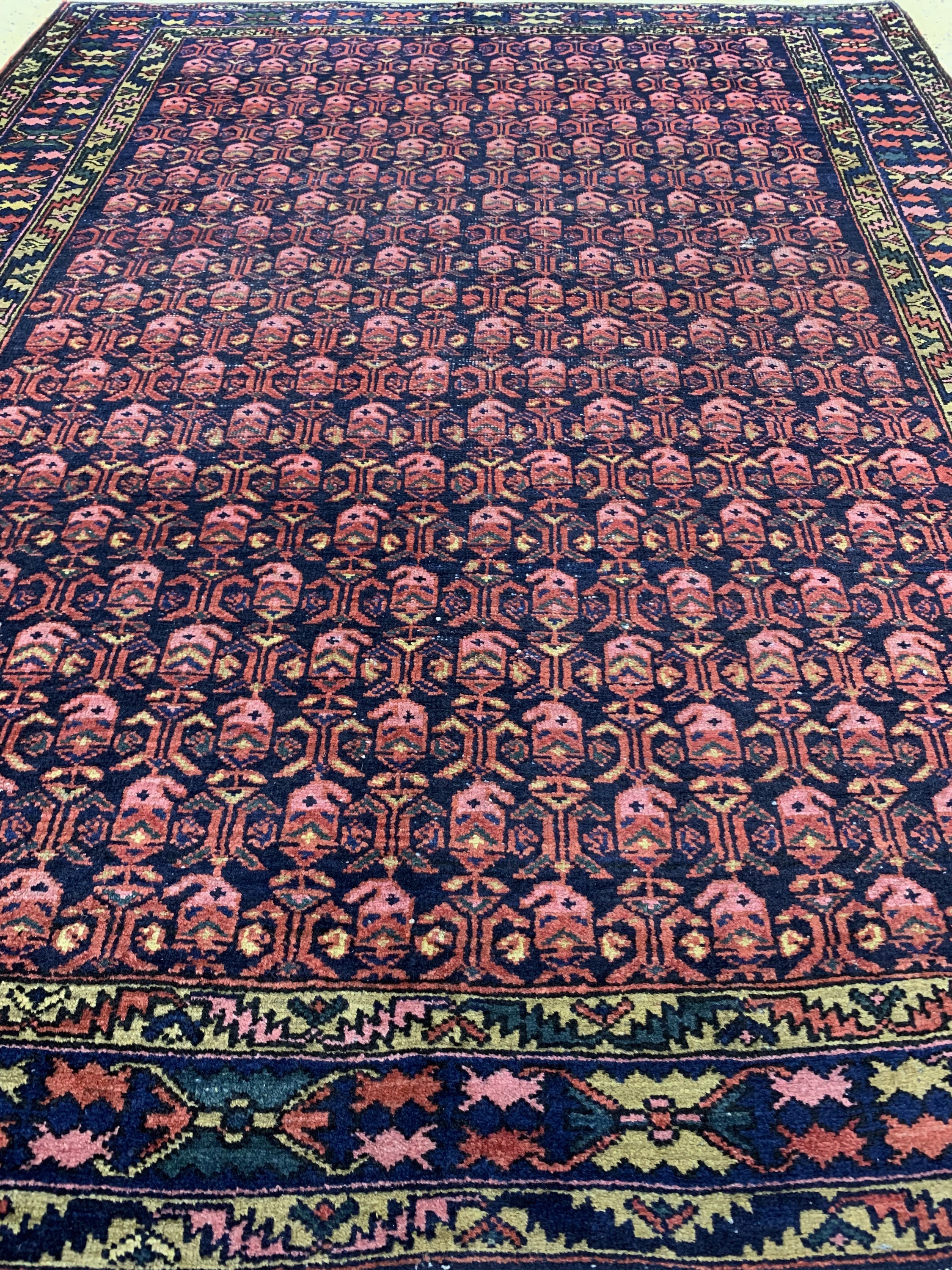 Detail e: Bachtiar alt, Persien, Anfang 20.Jhd, Wolleauf Baumwolle, ca. 200 x 160 cm, EHZ: 3