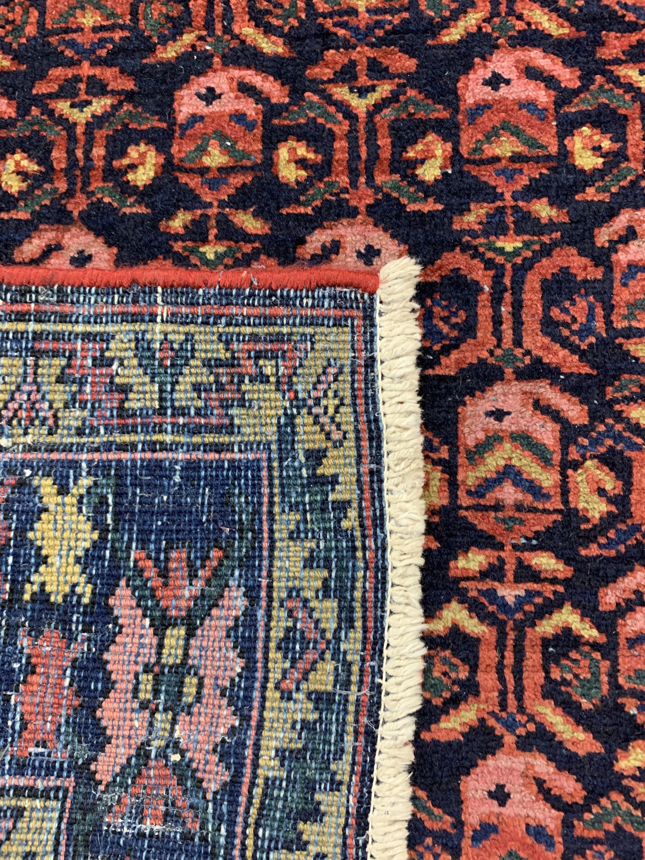 Detail f: Bachtiar alt, Persien, Anfang 20.Jhd, Wolleauf Baumwolle, ca. 200 x 160 cm, EHZ: 3